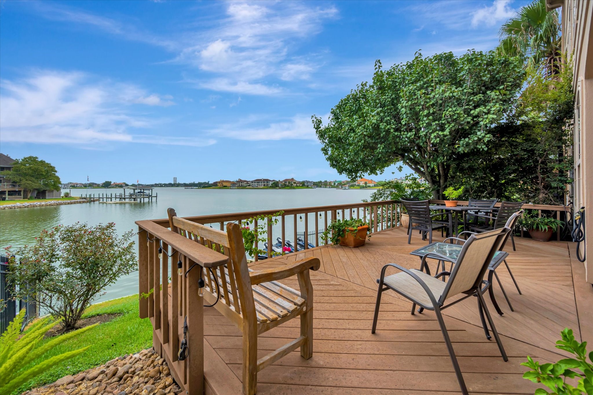 4125 Boardwalk Boulevard Property Photo 6