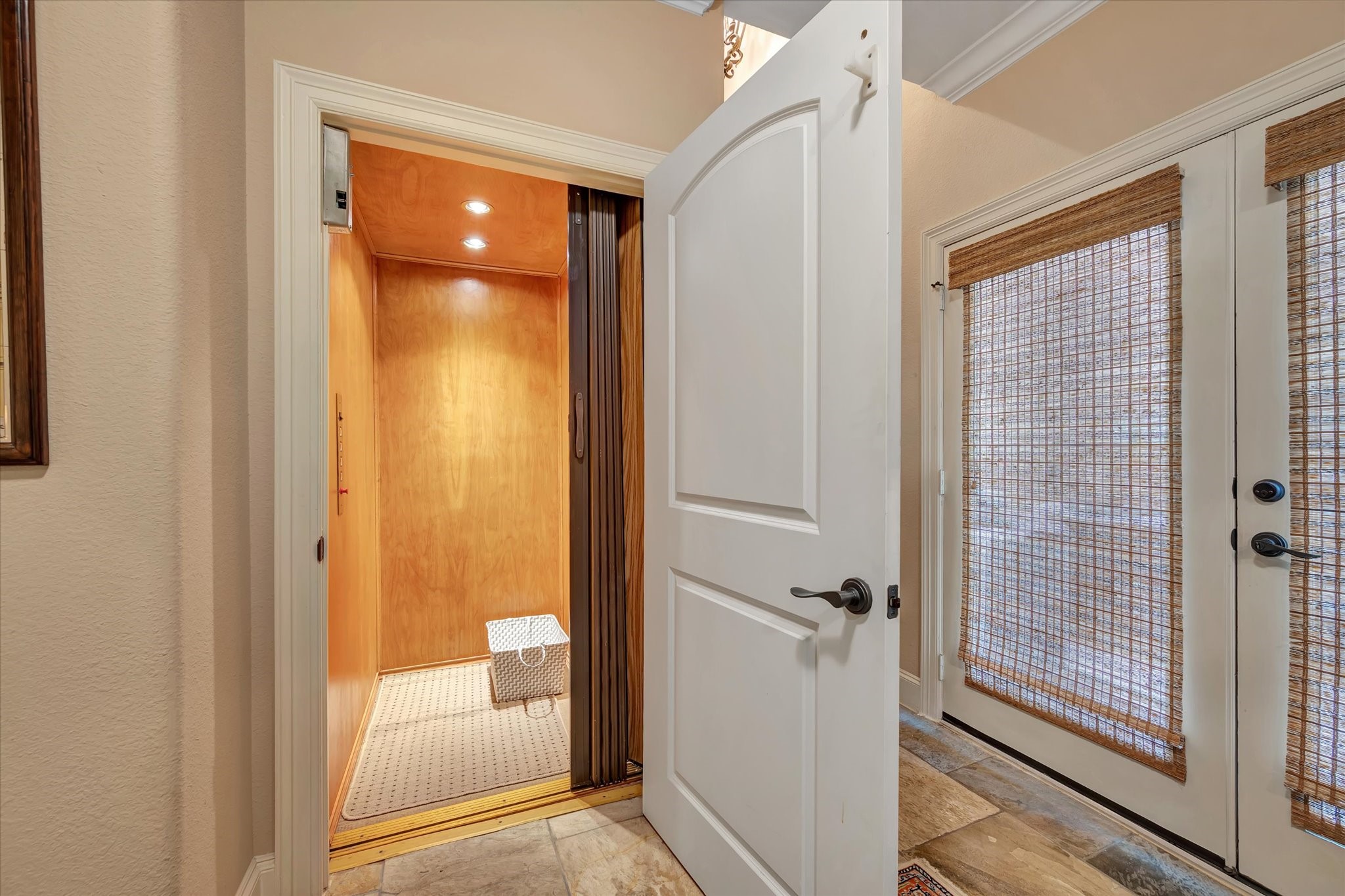 4125 Boardwalk Boulevard Property Photo 10