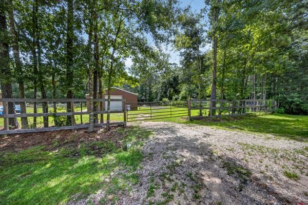 25676 Forest Lane Property Photo 1