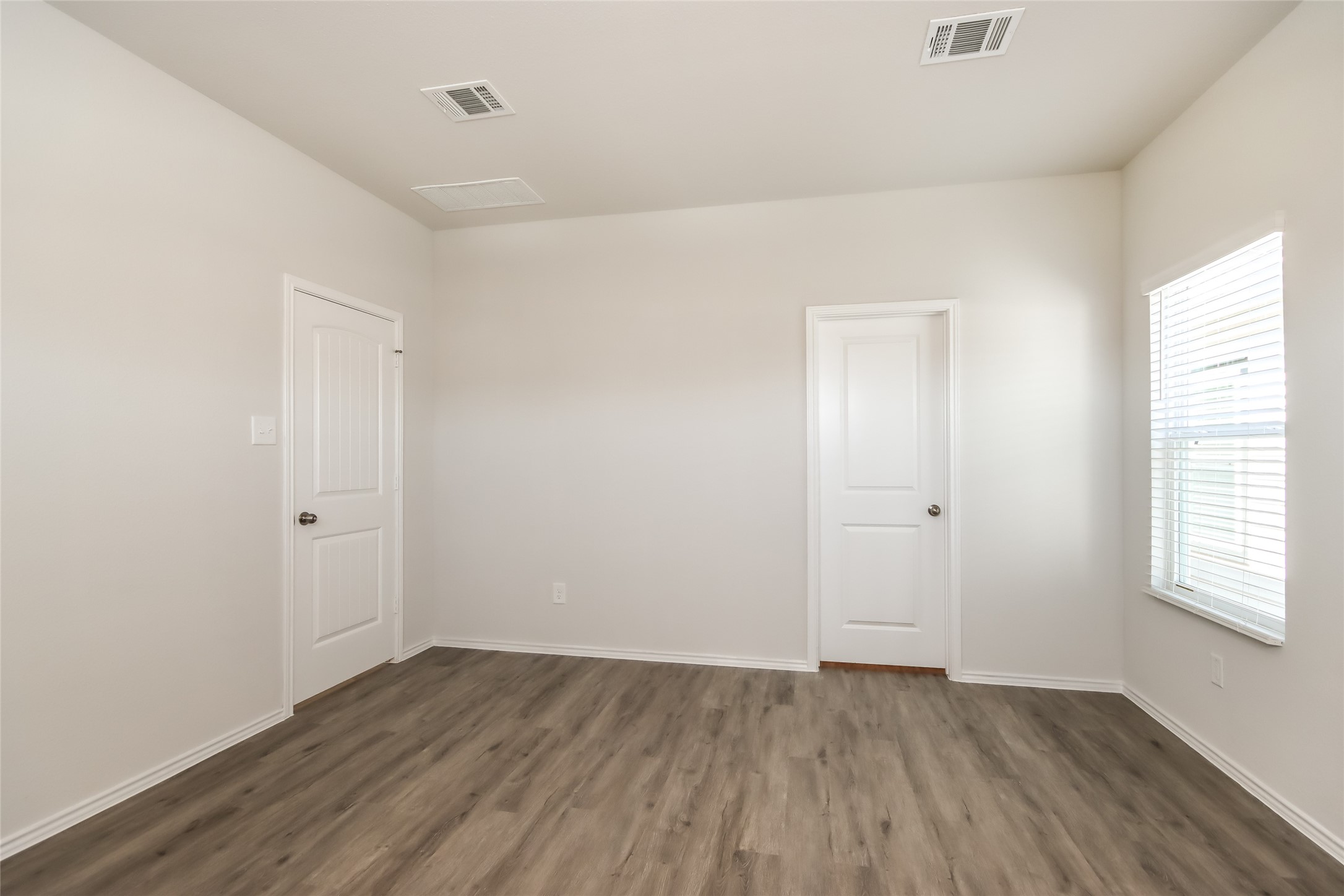 15239 Estrella West Property Photo 6