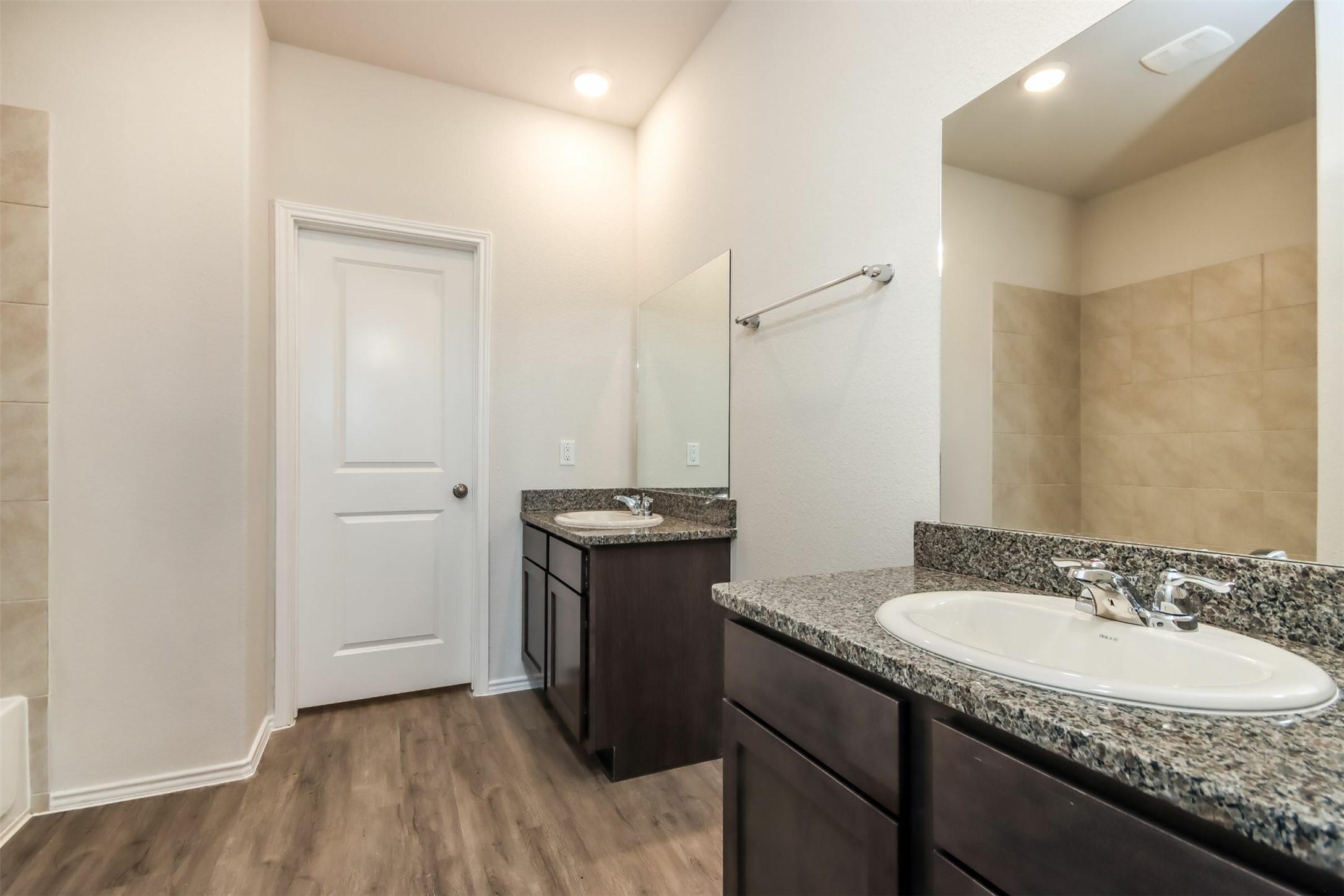 15239 Estrella West Property Photo 7