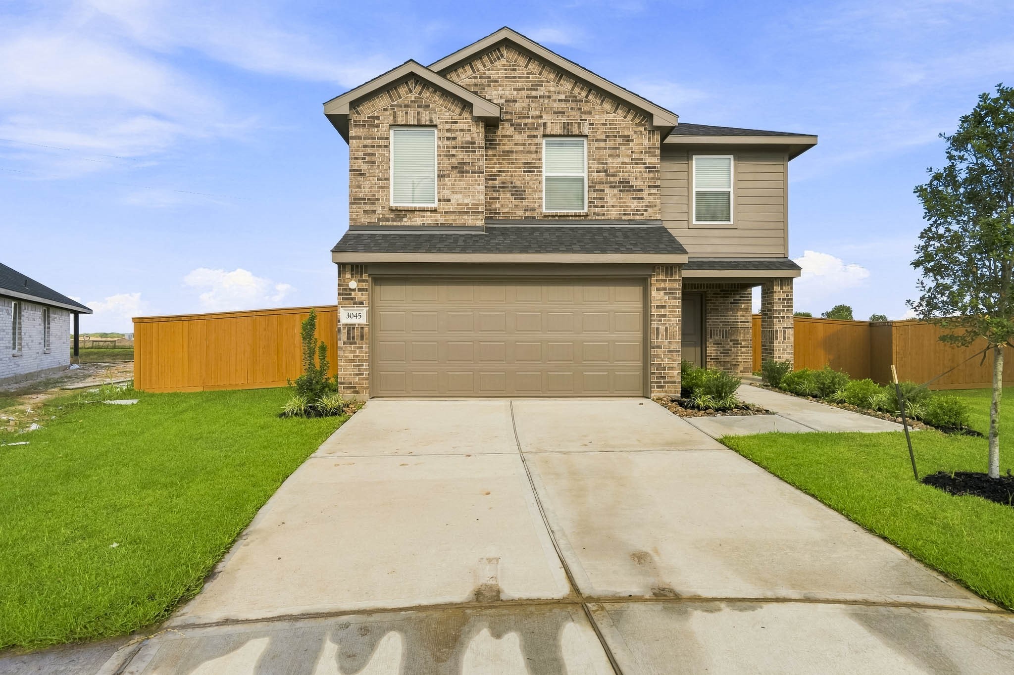 3045 Alder Flower Drive Property Photo 3