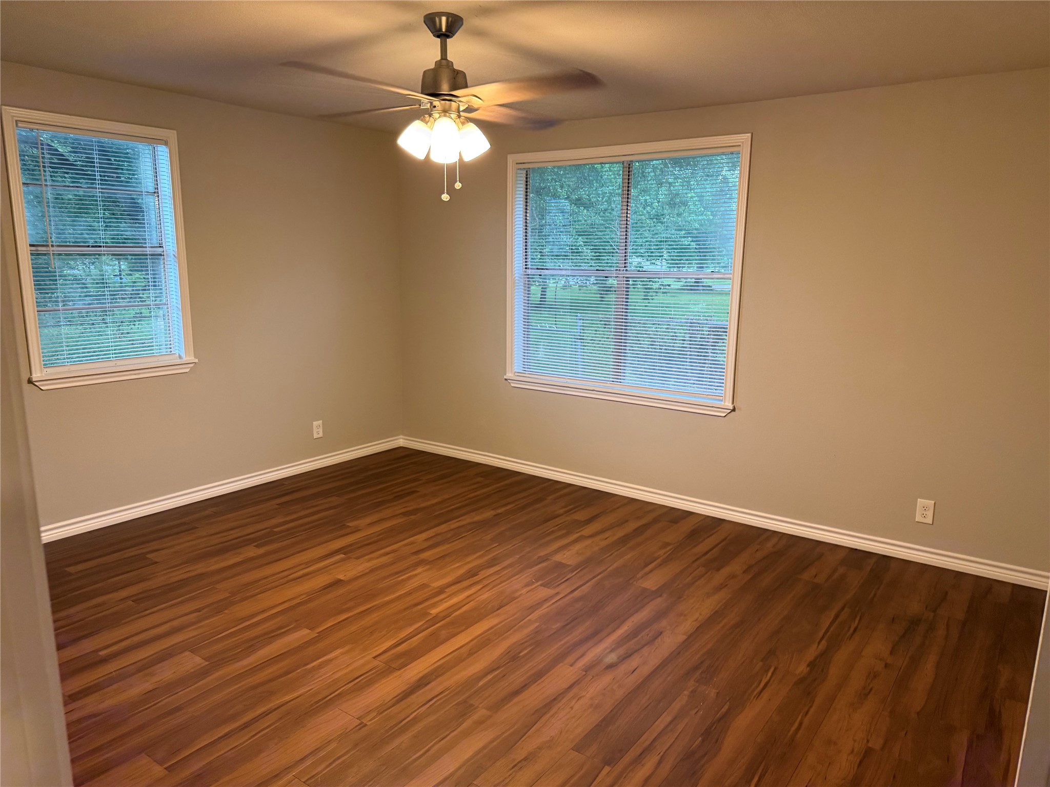 1934 Austin Avenue Property Photo 11