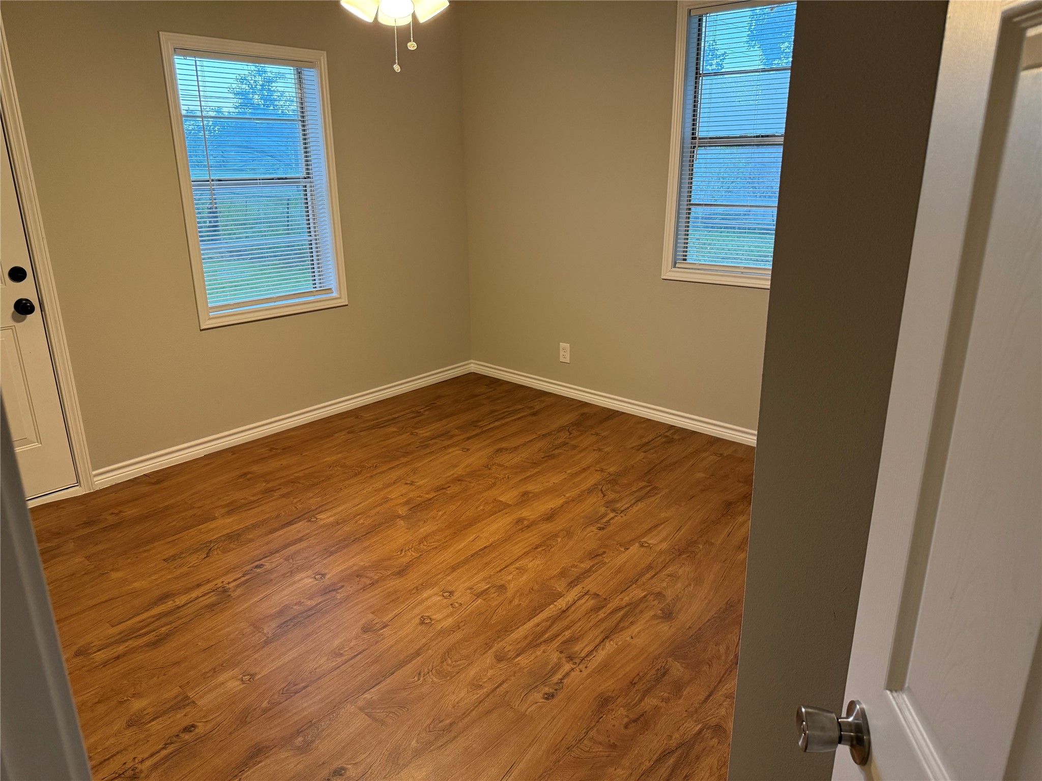 1934 Austin Avenue Property Photo 13