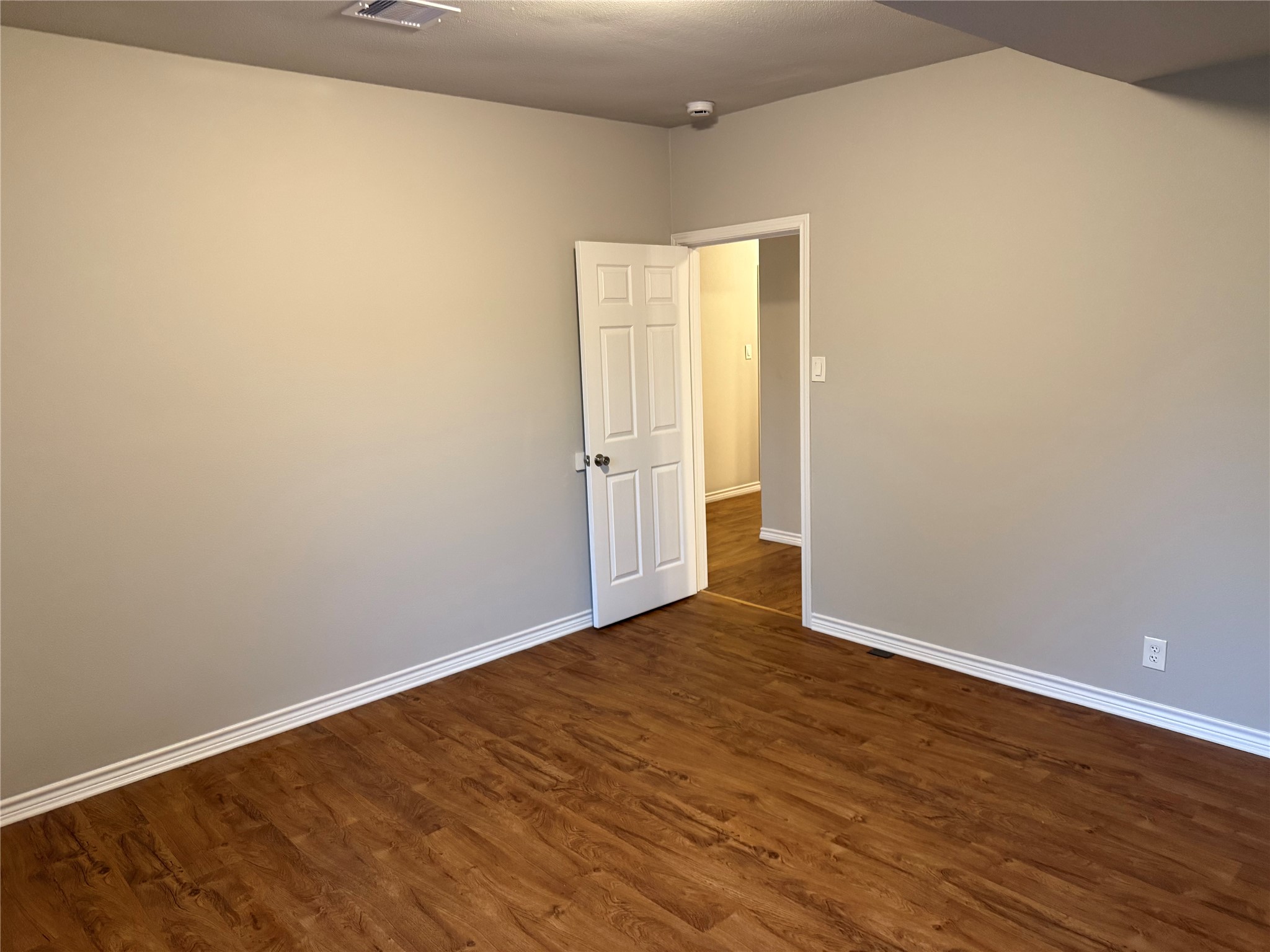 1934 Austin Avenue Property Photo 18