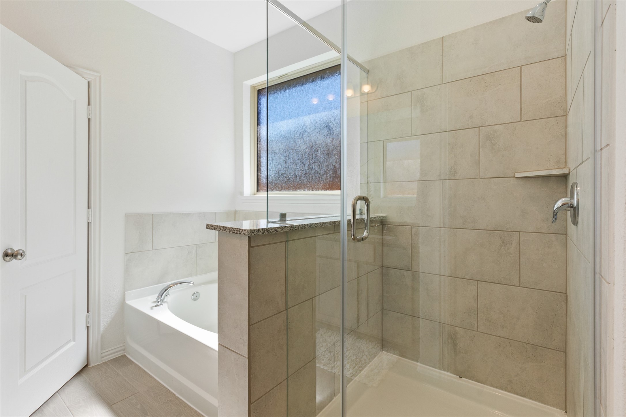 8003 Chukka Drive Property Photo 19