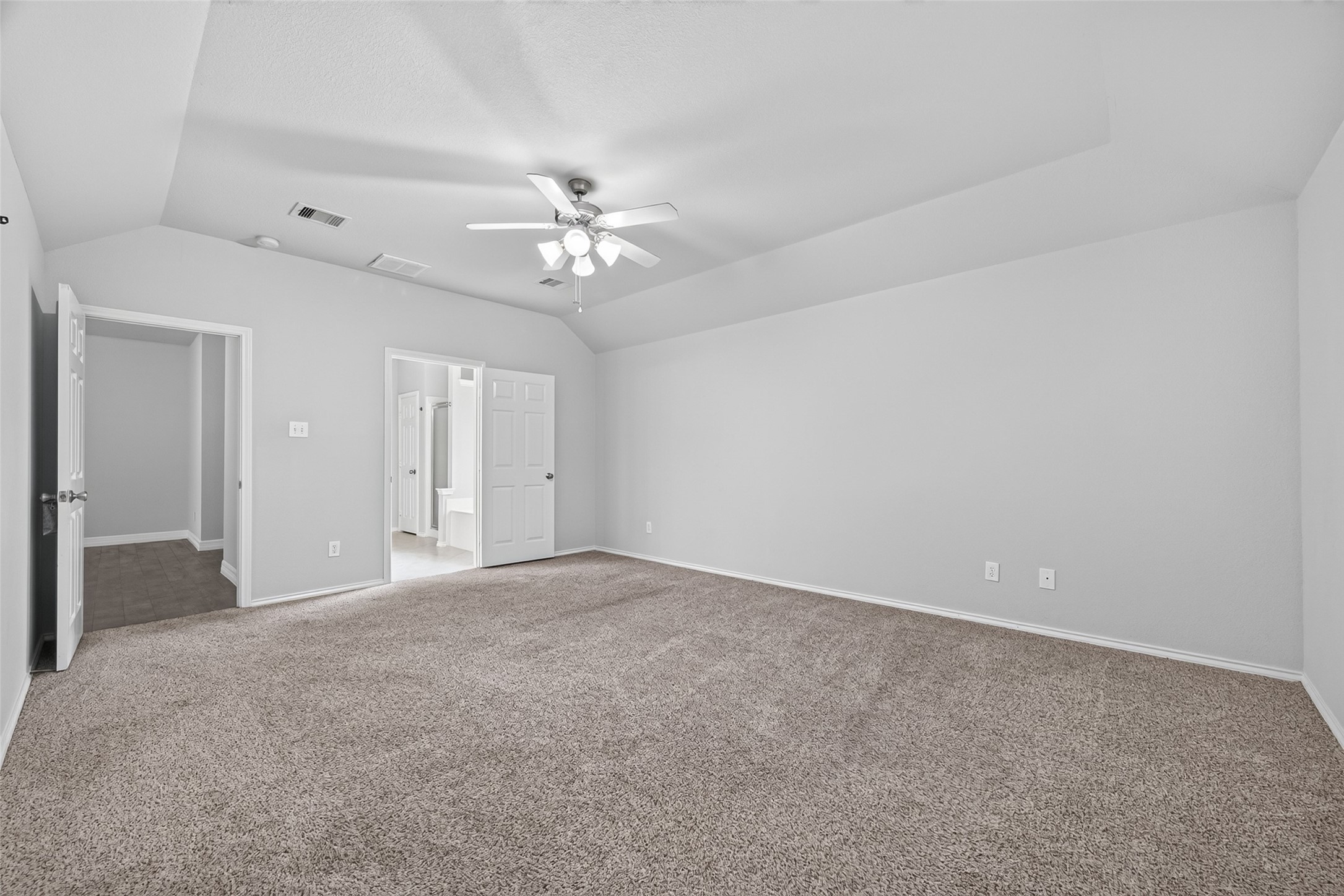 12835 Cooper Breaks Drive Property Photo 11