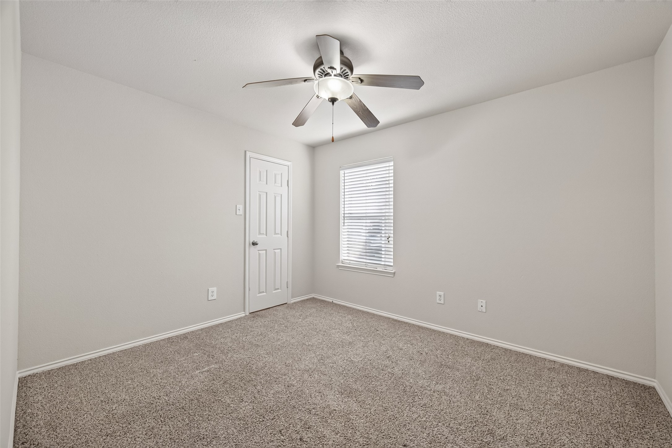 12835 Cooper Breaks Drive Property Photo 15