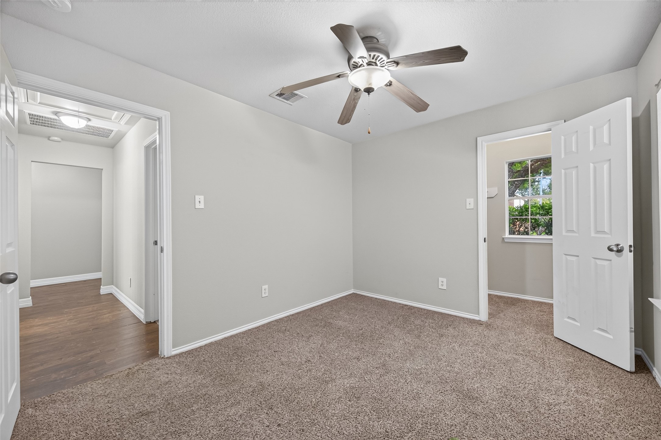 12835 Cooper Breaks Drive Property Photo 16
