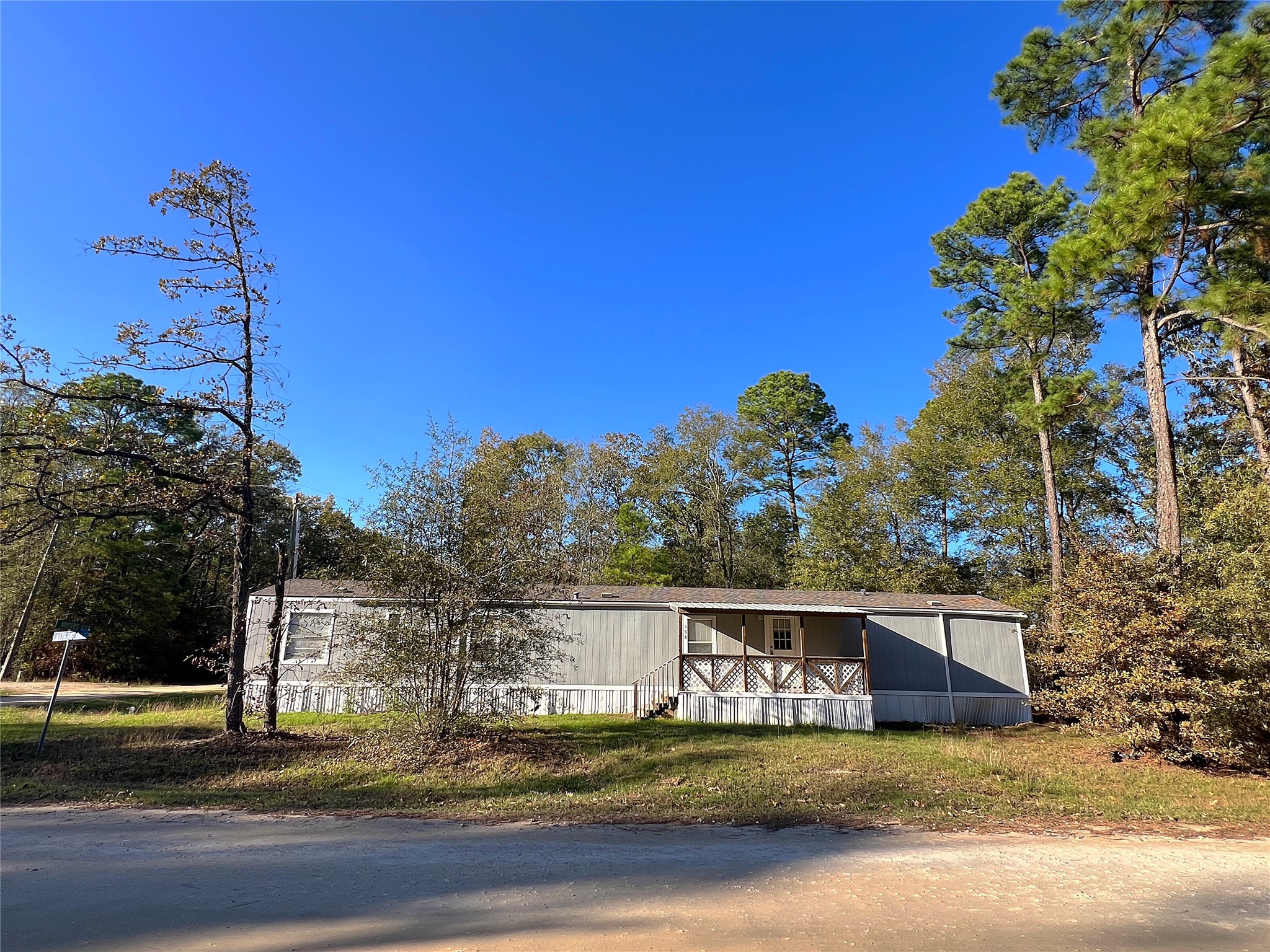 108 Hunters Gln Property Photo 3