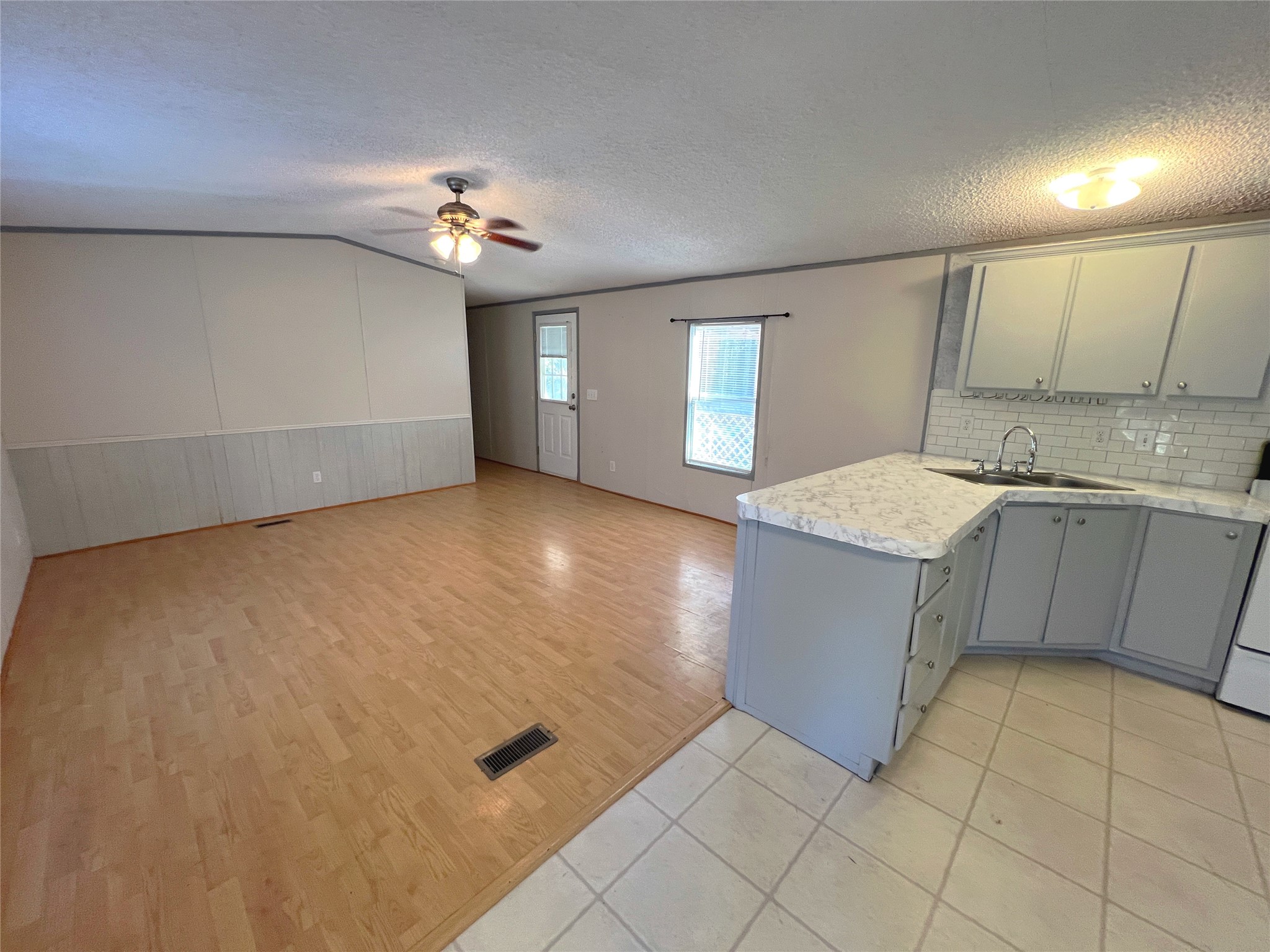 108 Hunters Gln Property Photo 10