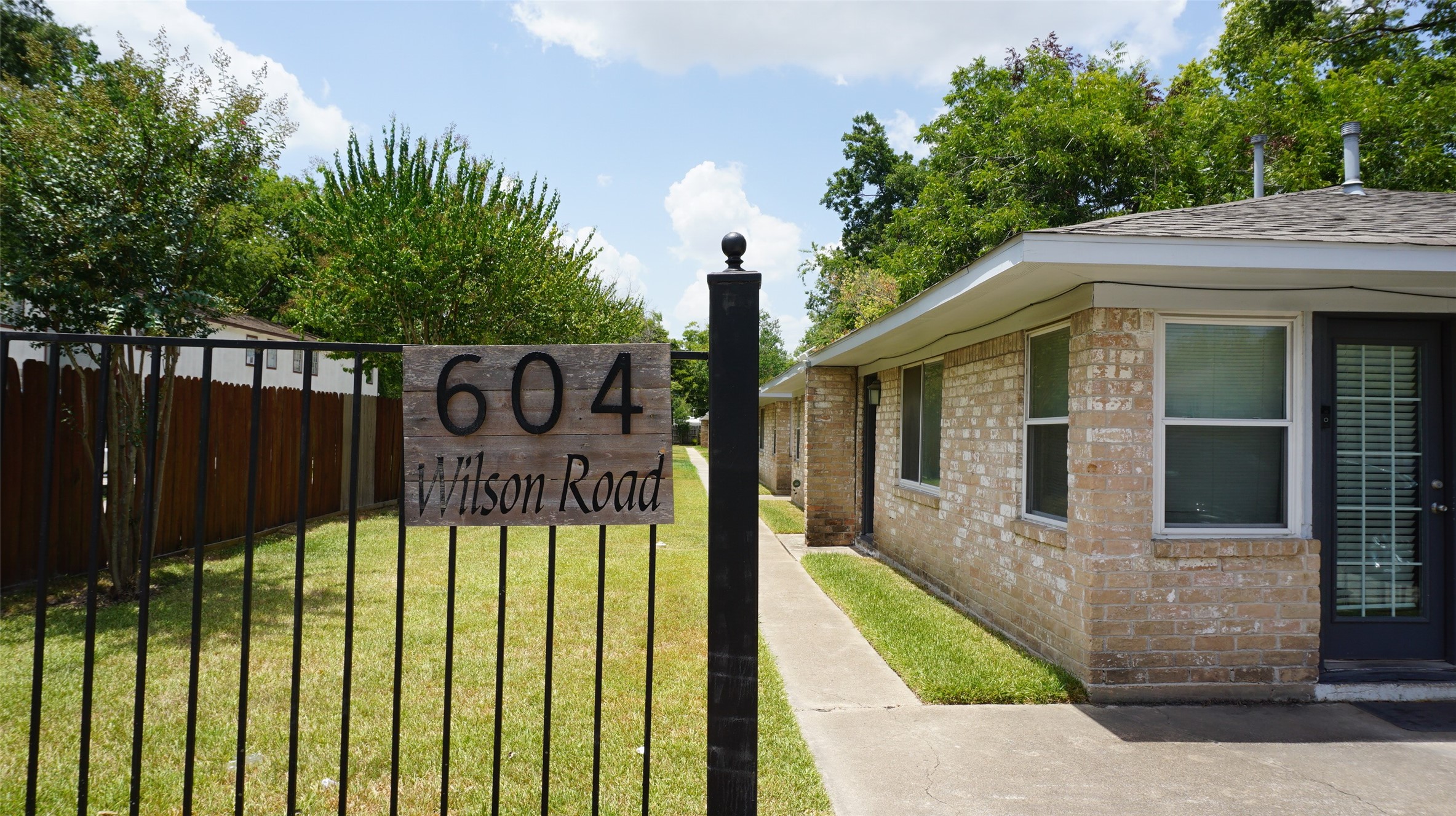 604 Wilson Road 5 Property Photo 1