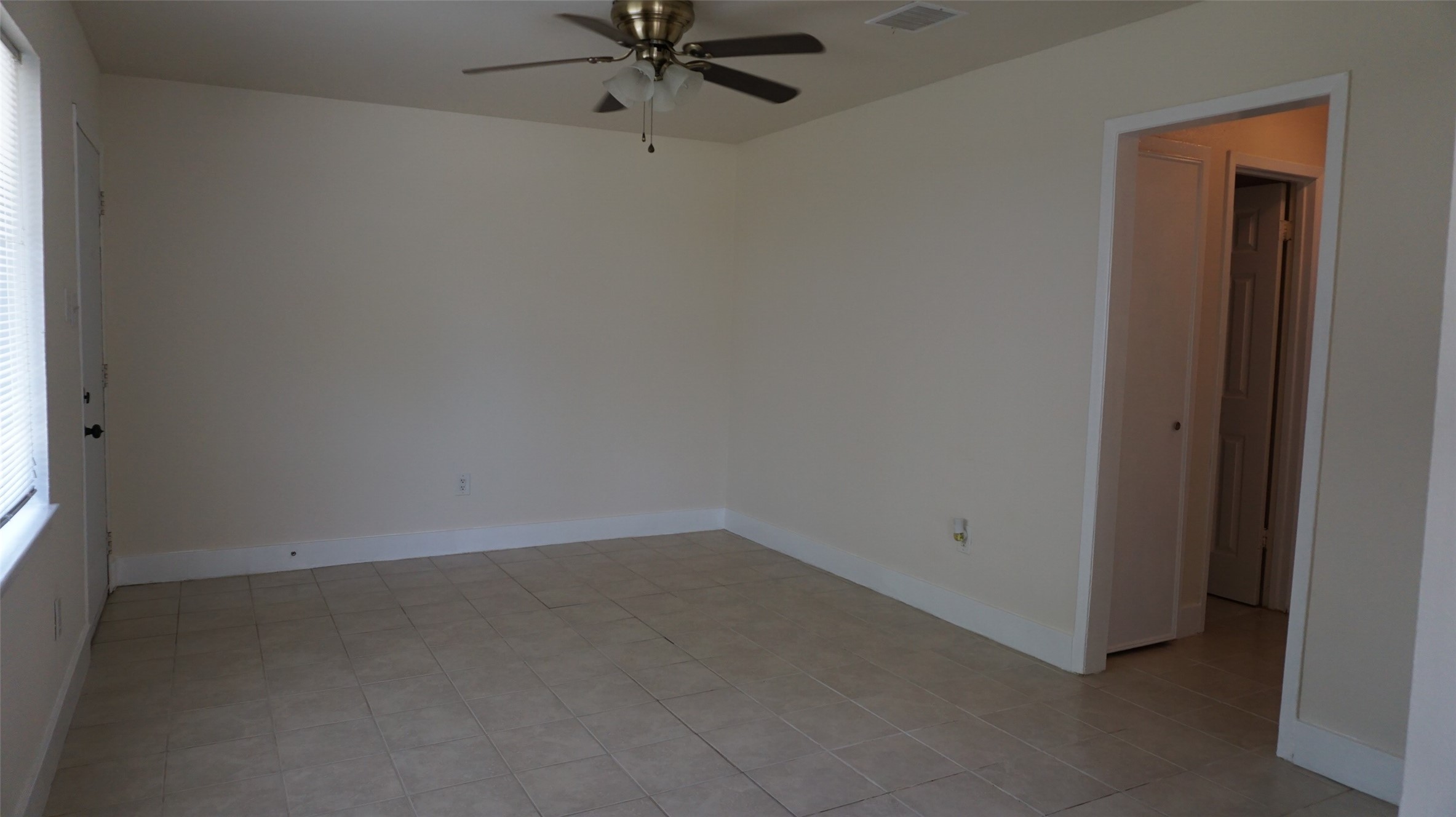 604 Wilson Road 5 Property Photo 8