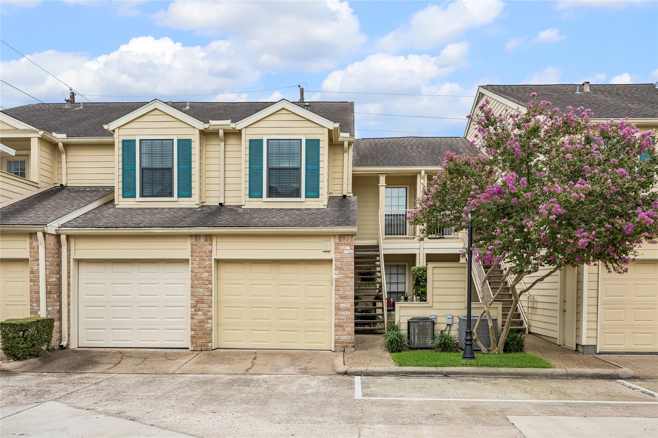 763 Bering Drive B Property Photo 1