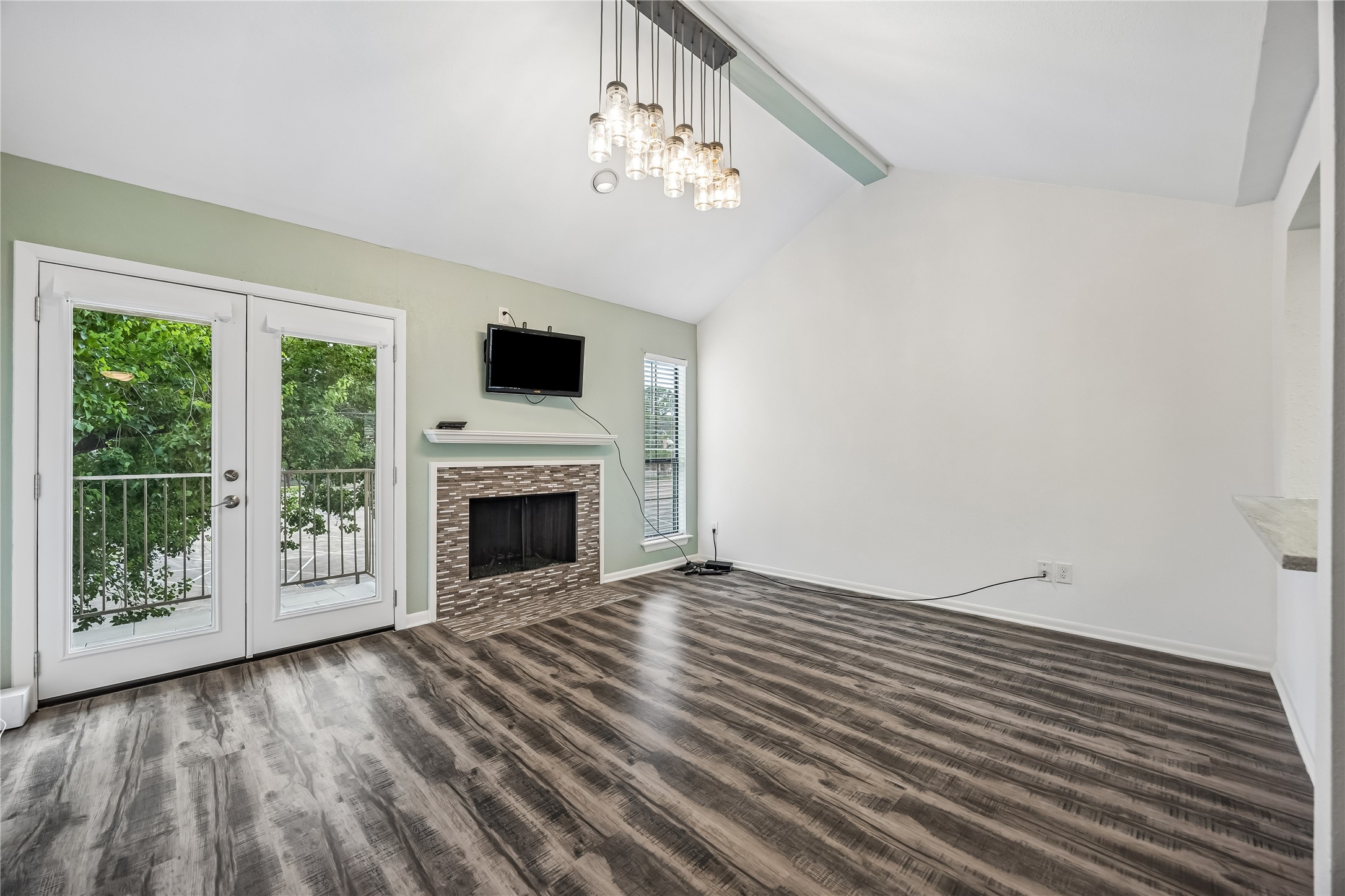 763 Bering Drive B Property Photo 2