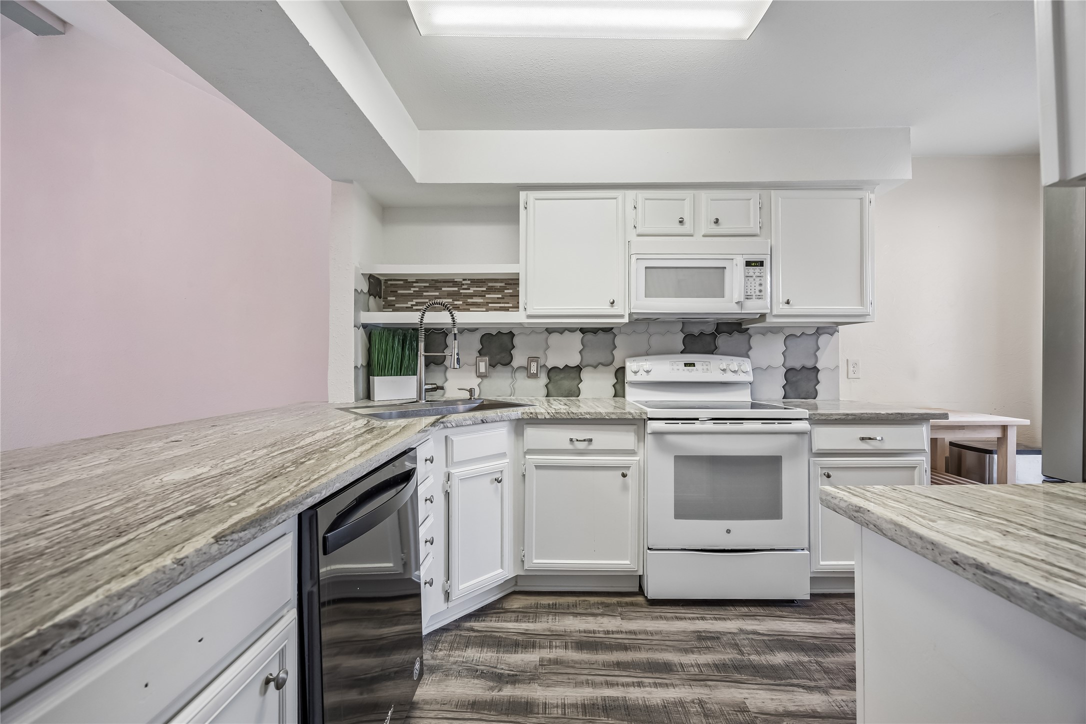 763 Bering Drive B Property Photo 3