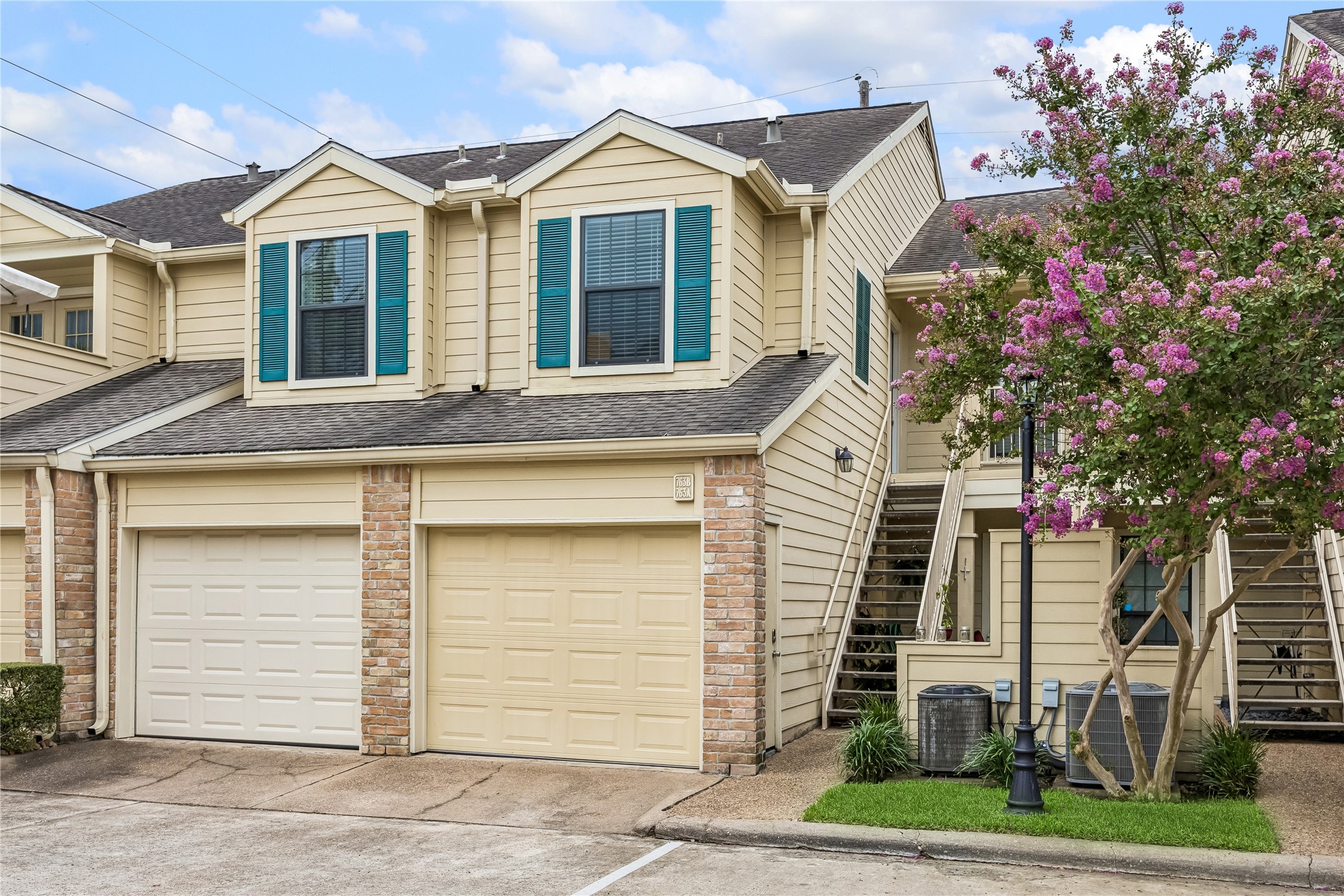 763 Bering Drive B Property Photo 18