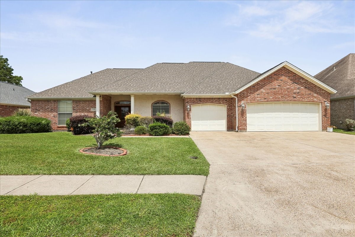 6180 Gracemount Lane Property Photo