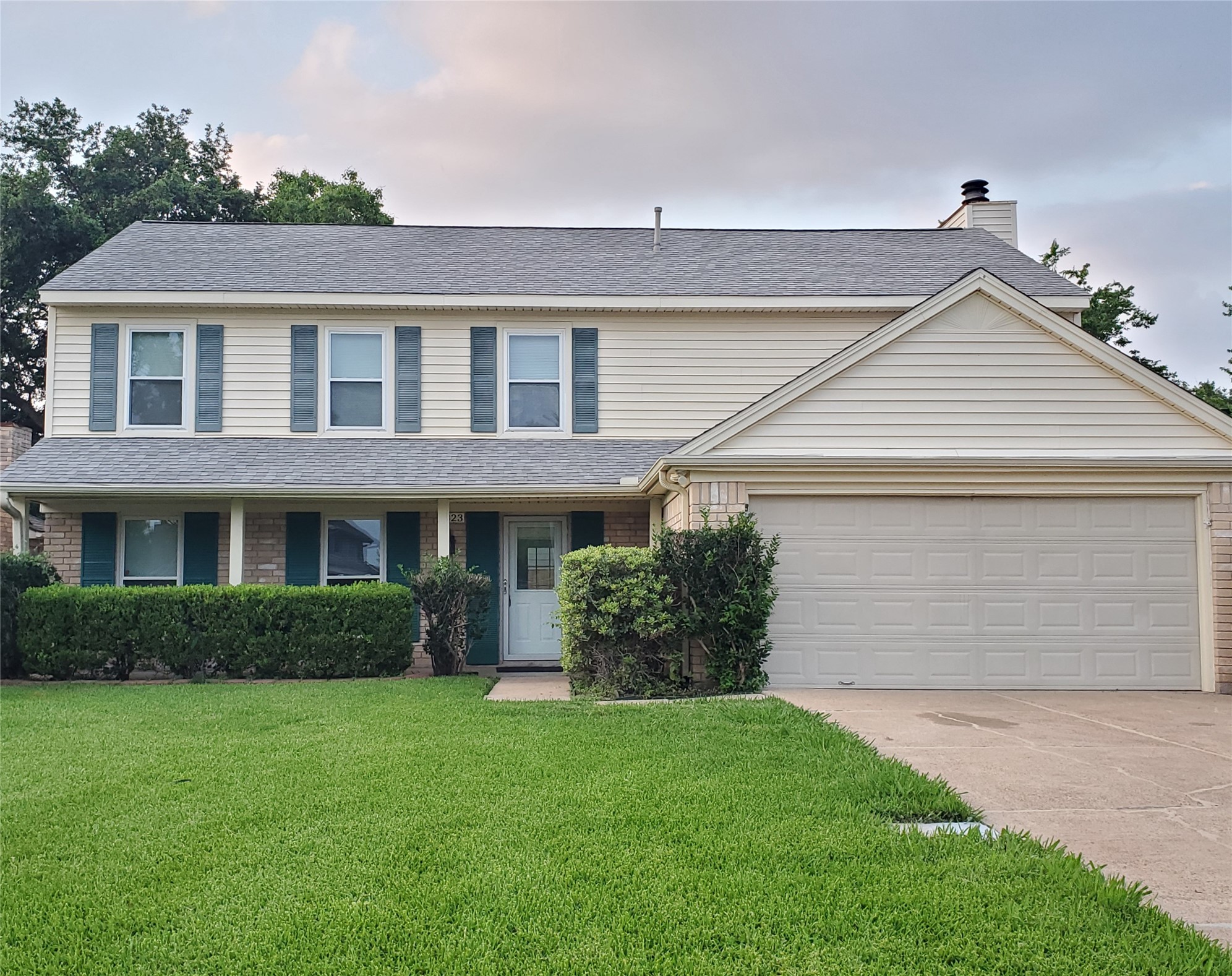 3323 Green Fields Drive Property Photo 1