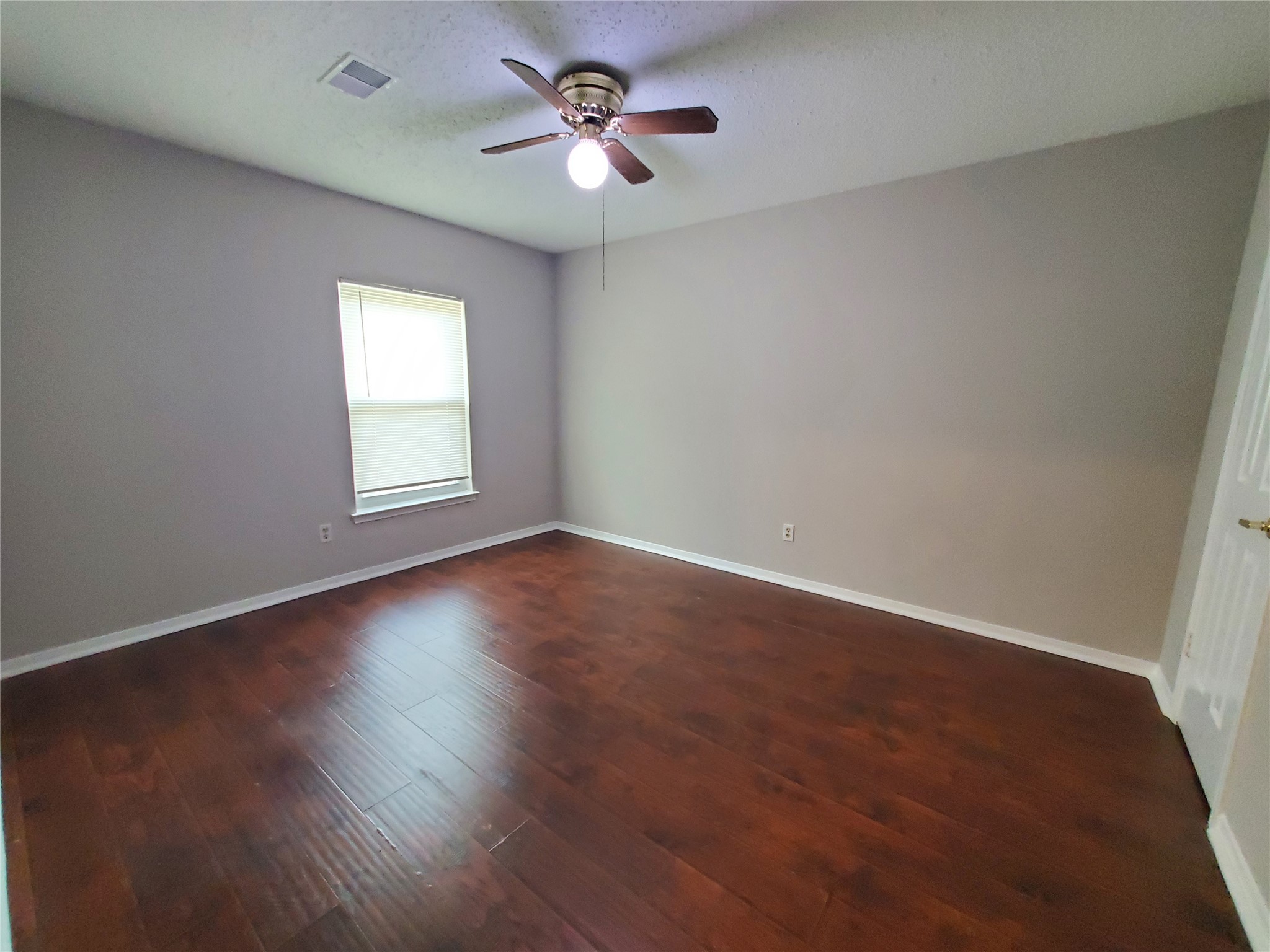 3323 Green Fields Drive Property Photo 13