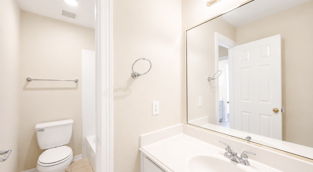 2114 Fortuna Bella Drive Property Photo 25