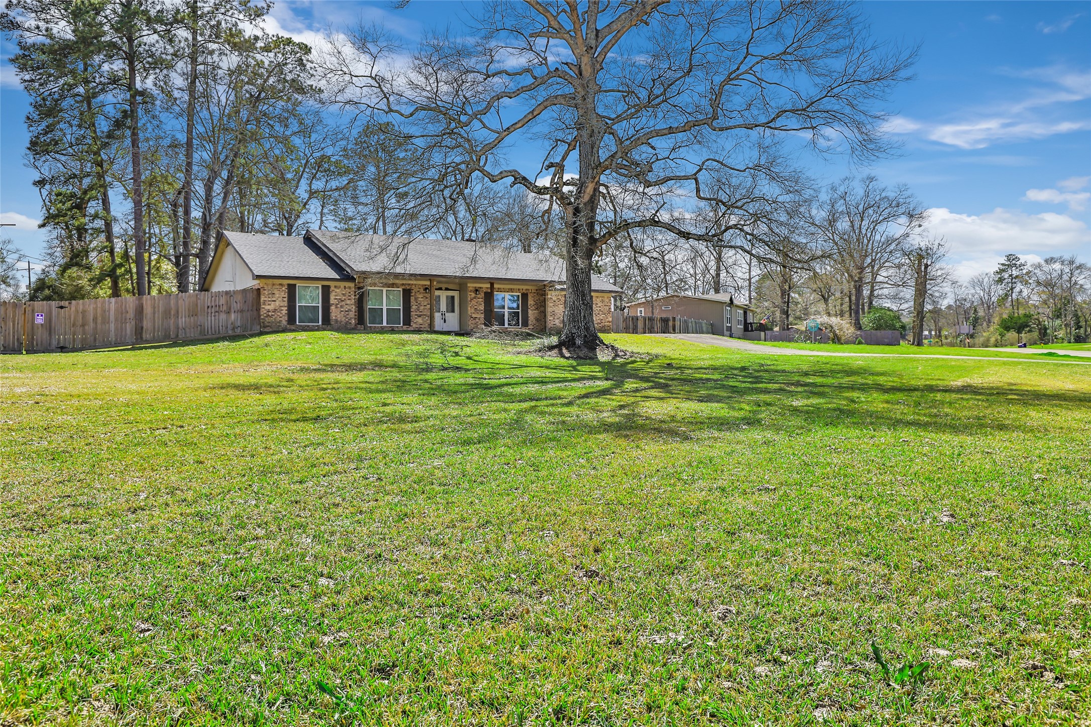 6950 Fm-2666 Property Photo