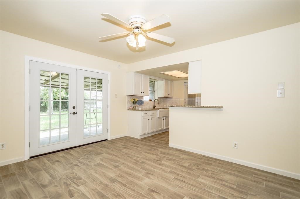 12106 Pompton Drive Property Photo 4
