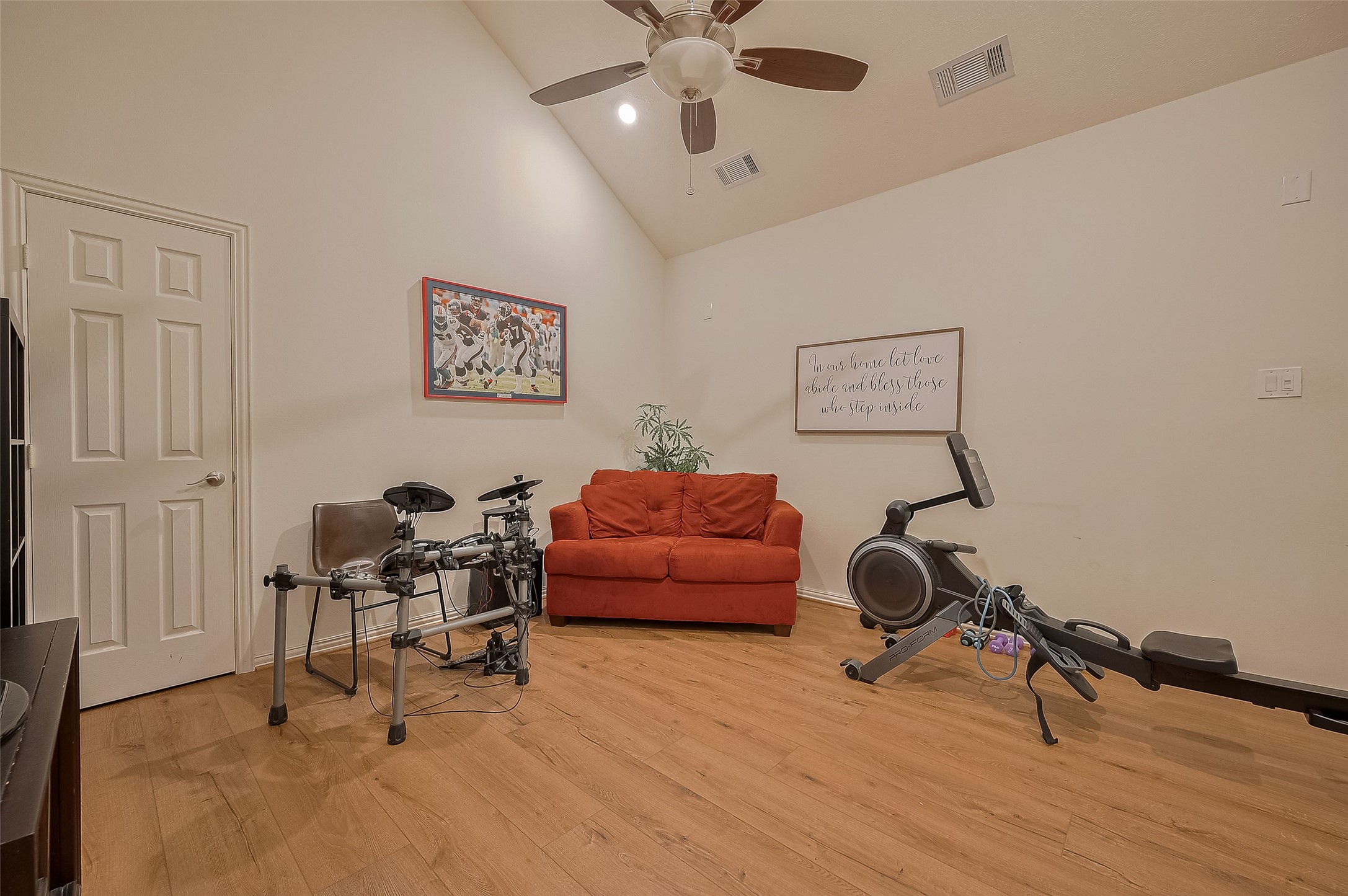 7 Peaceful Canyon Court Property Photo 23