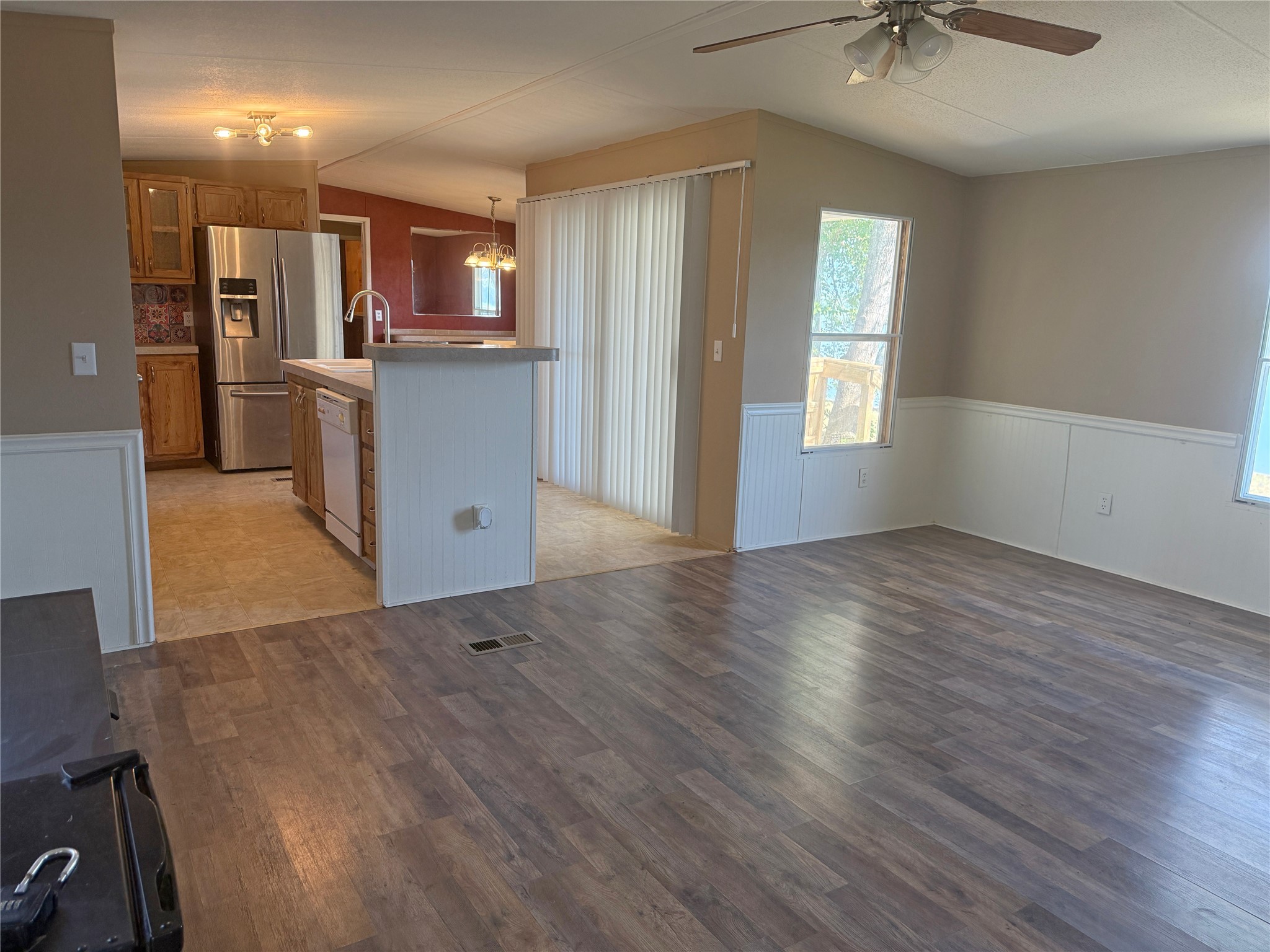14 Walnut Bend Property Photo 3