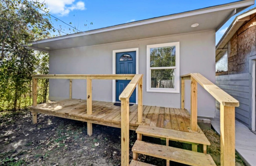 12918 Peggys Lane C Property Photo 11