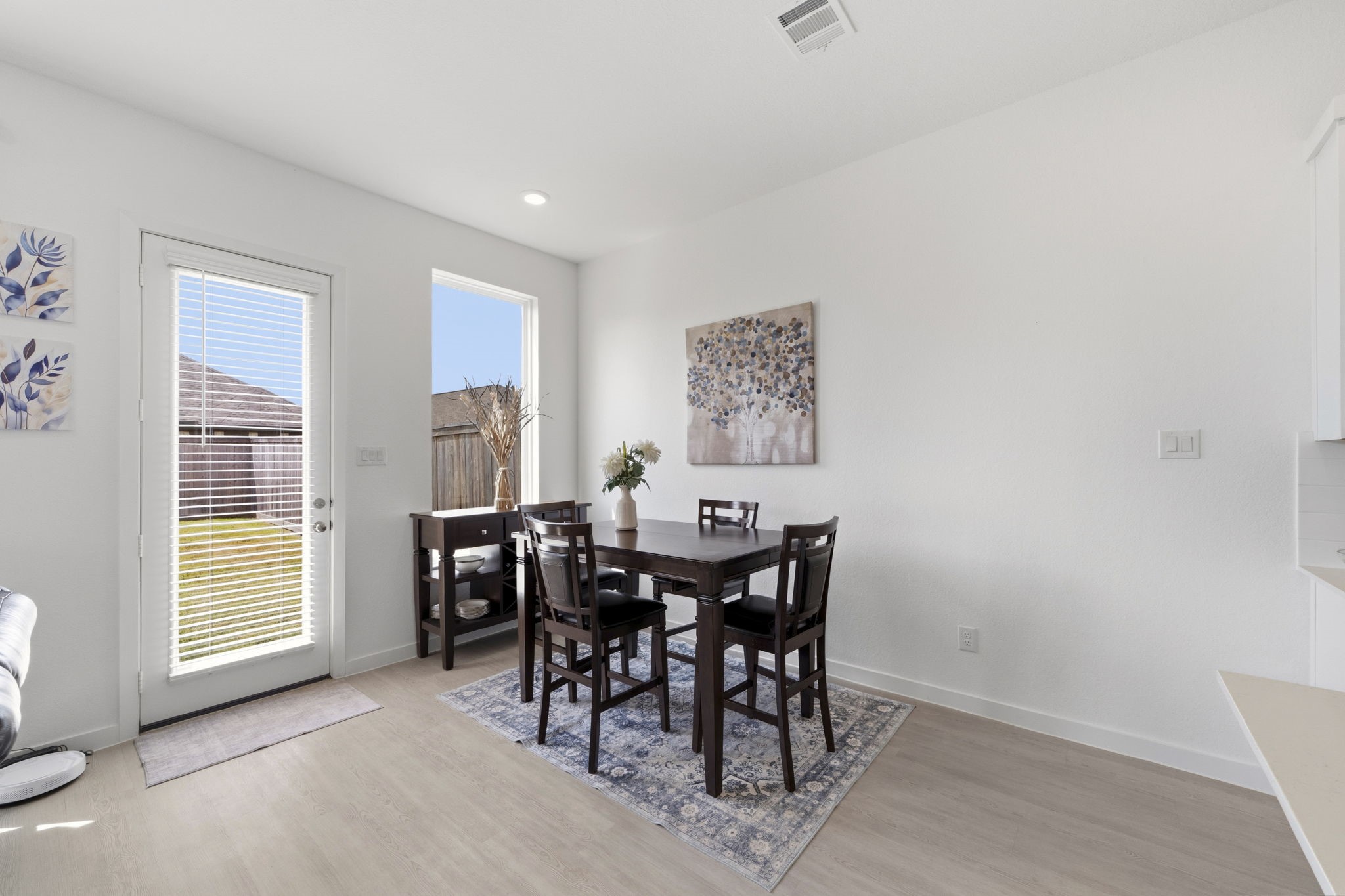 21235 Doubtful Canyon Drive Property Photo 10