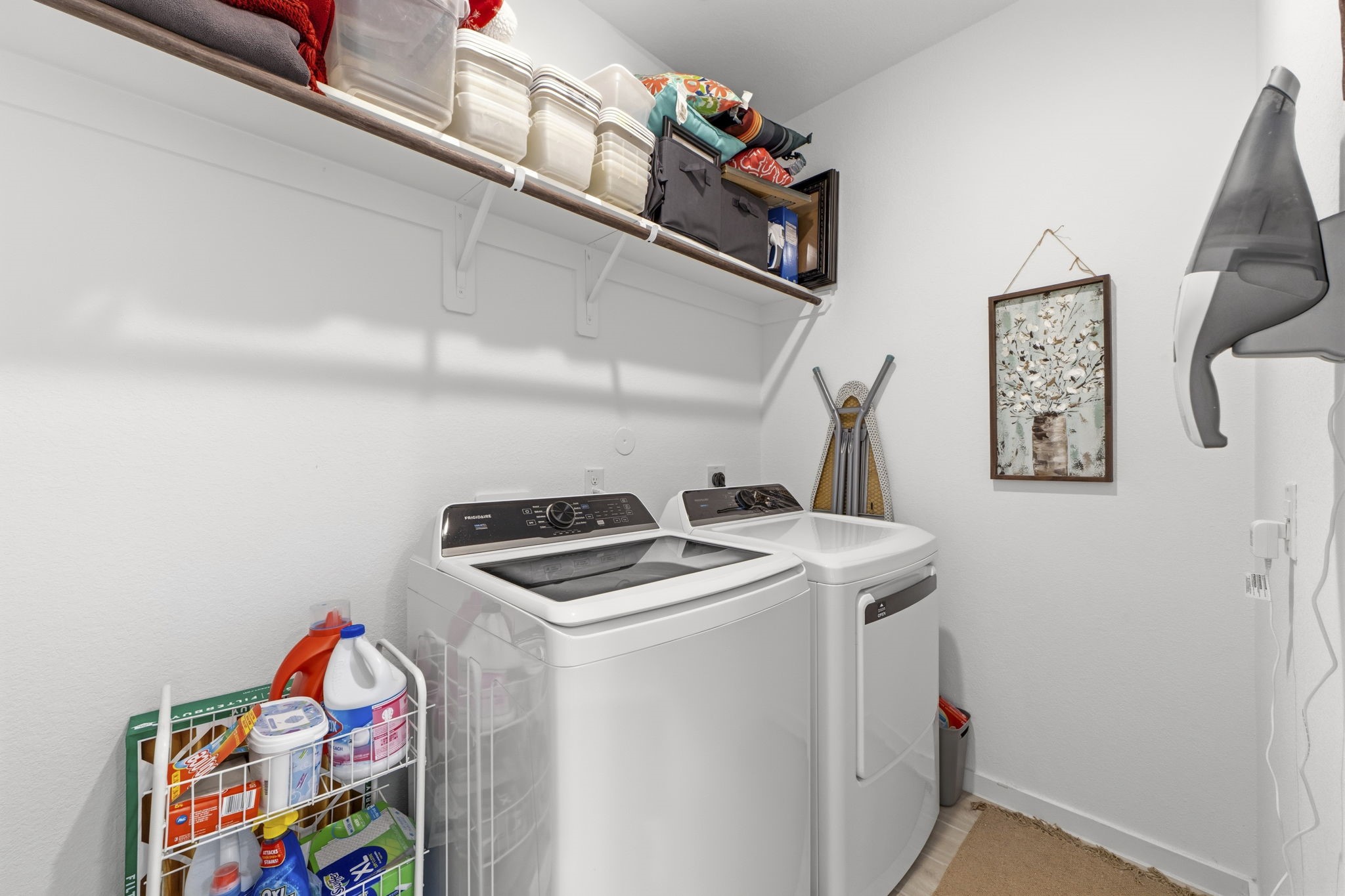 21235 Doubtful Canyon Drive Property Photo 17