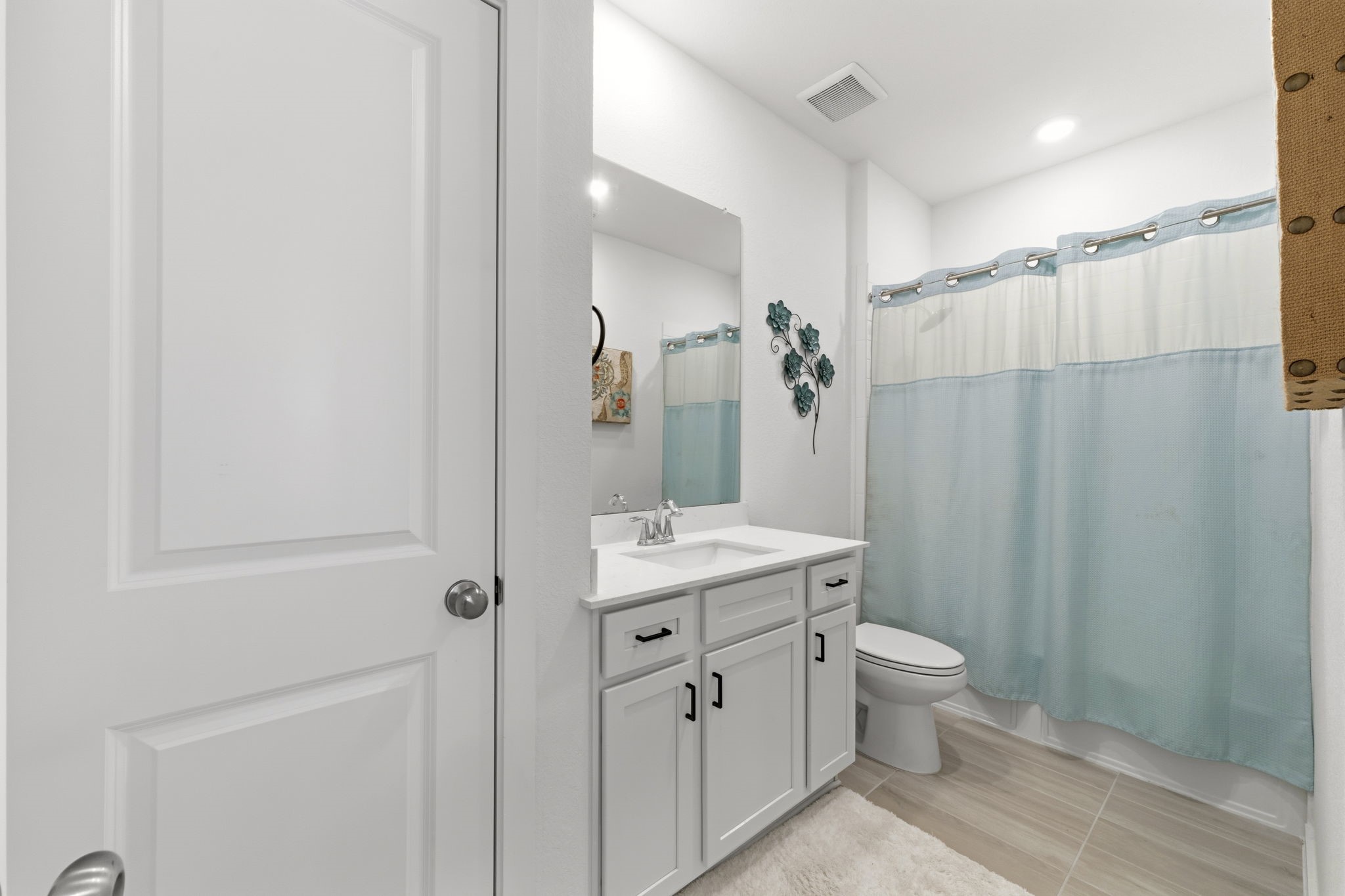 21235 Doubtful Canyon Drive Property Photo 23