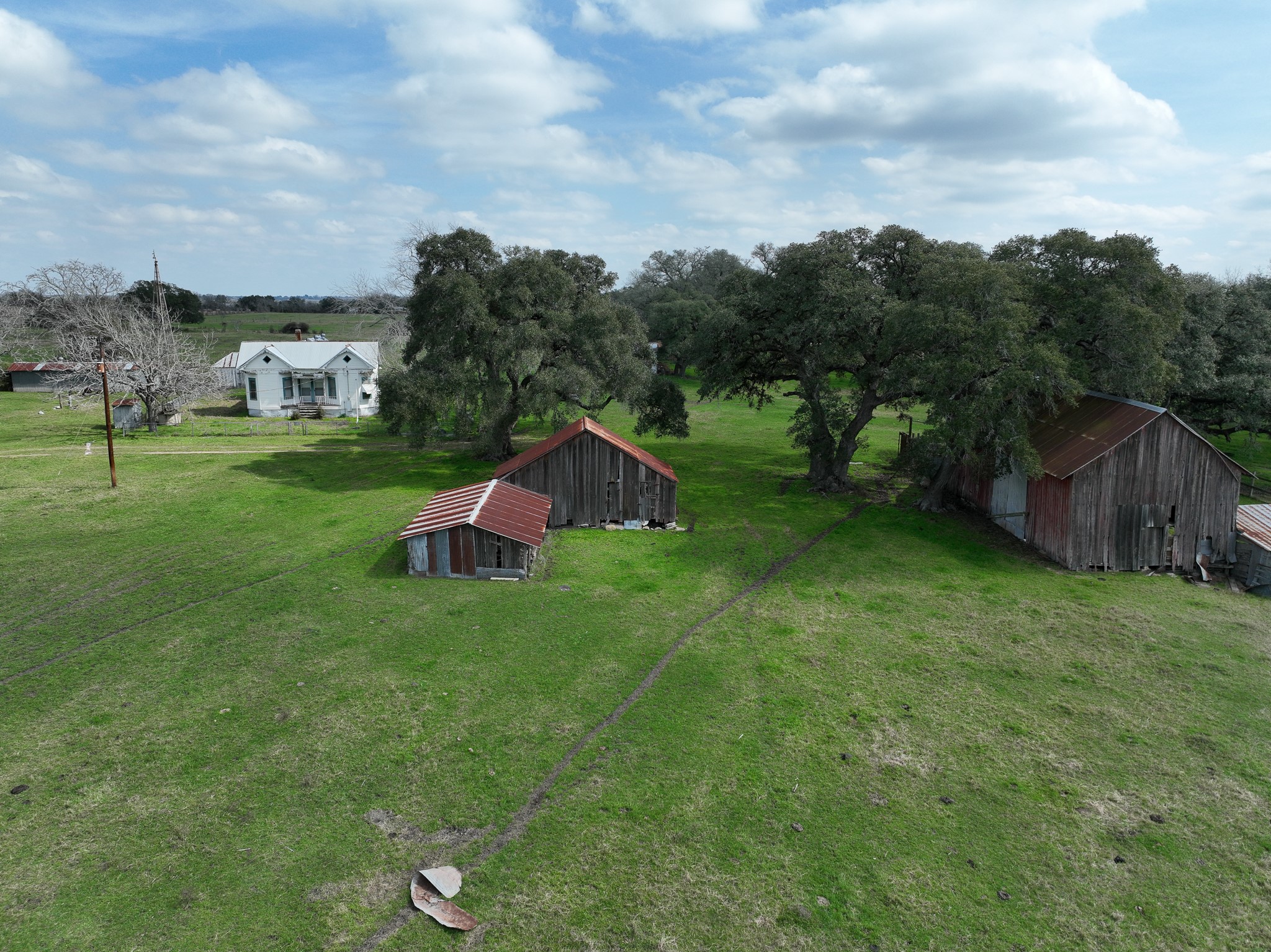 5719 Fm 2238 Property Photo
