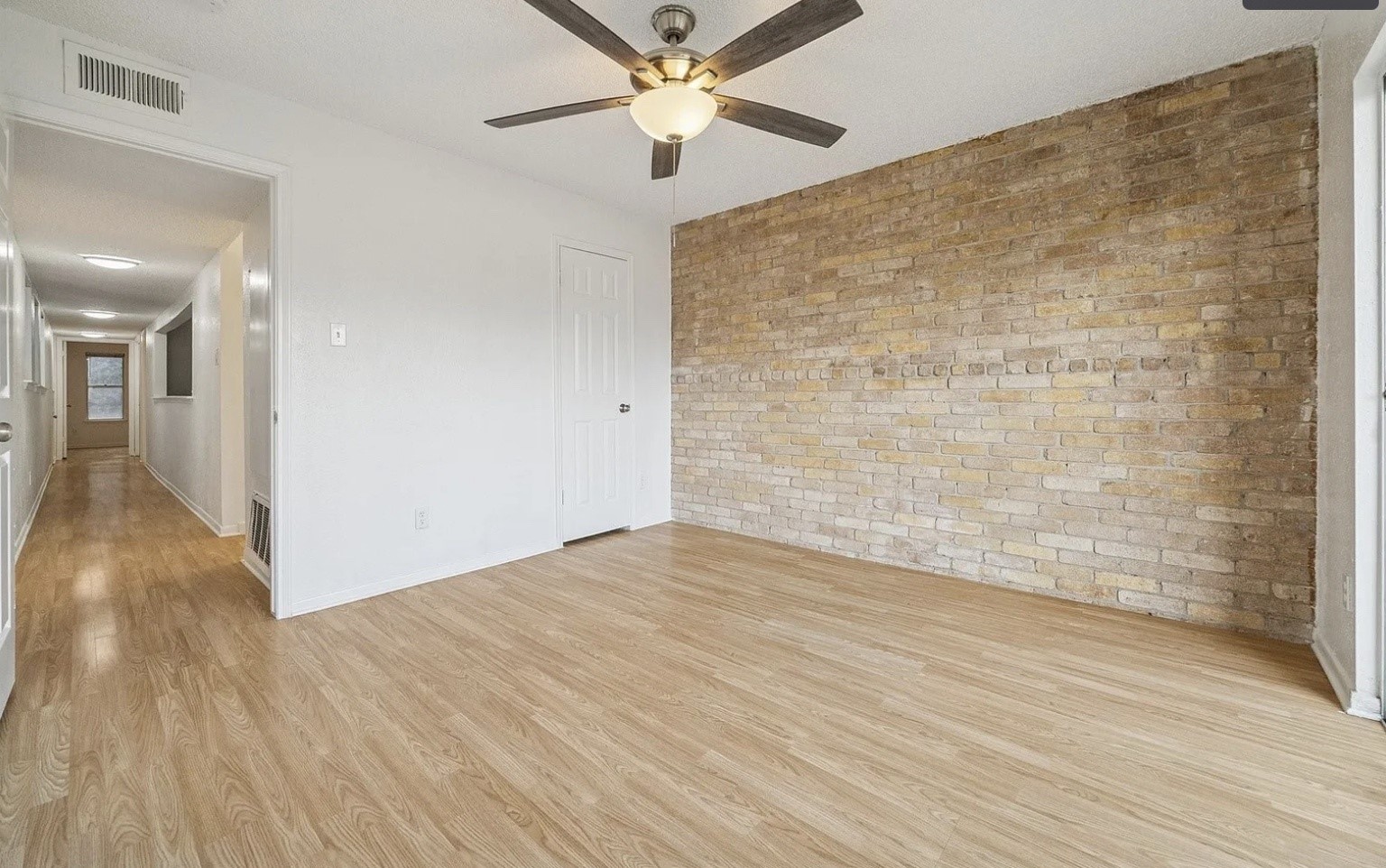 2223 Par Lane Property Photo 12