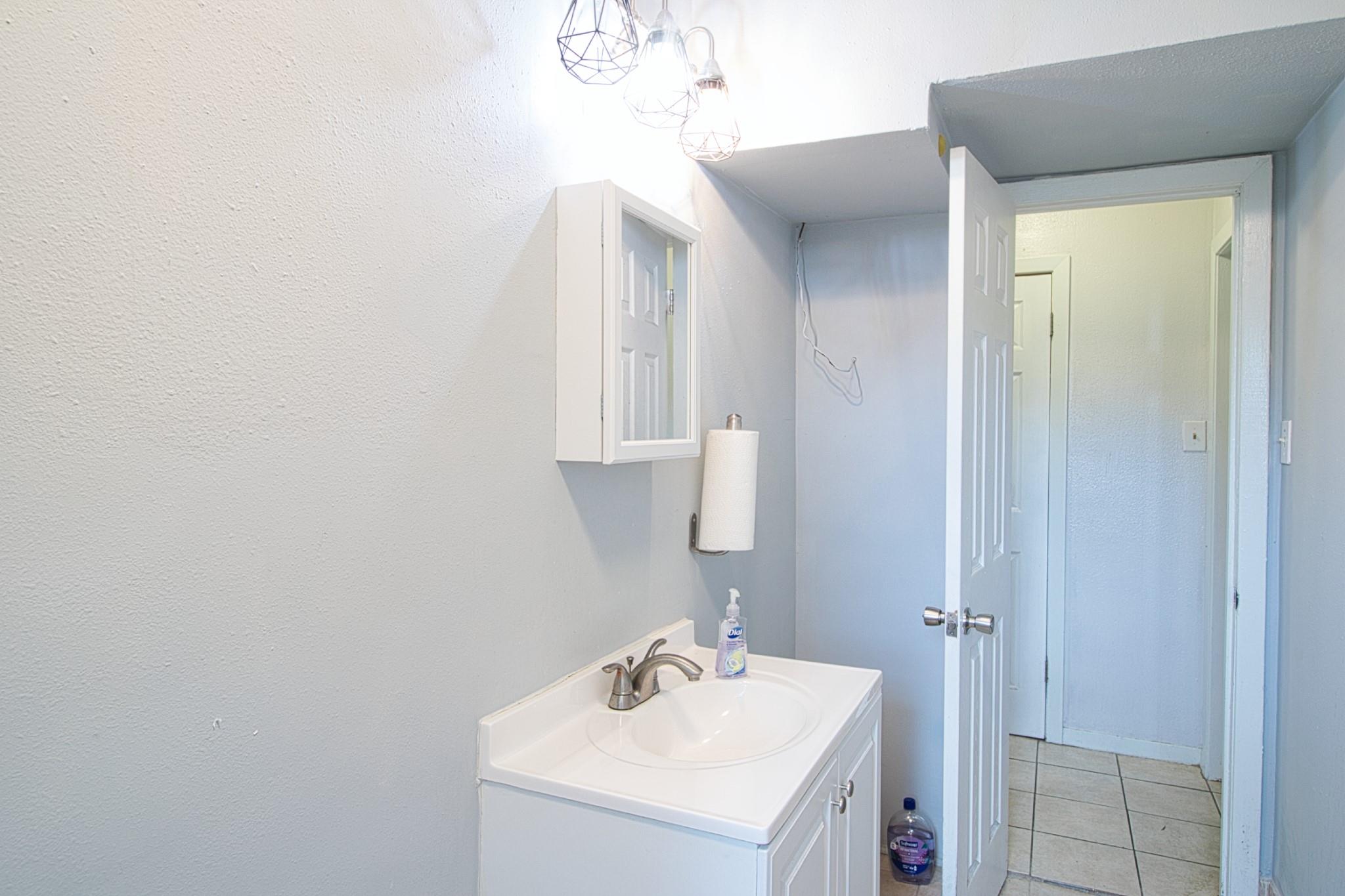 6615 Beldart Street, Houston Tx 77087 Property Photo 9