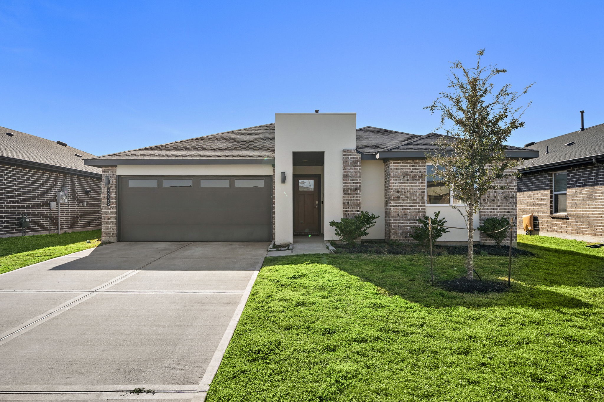 3906 Sparkman Lane Property Photo 1