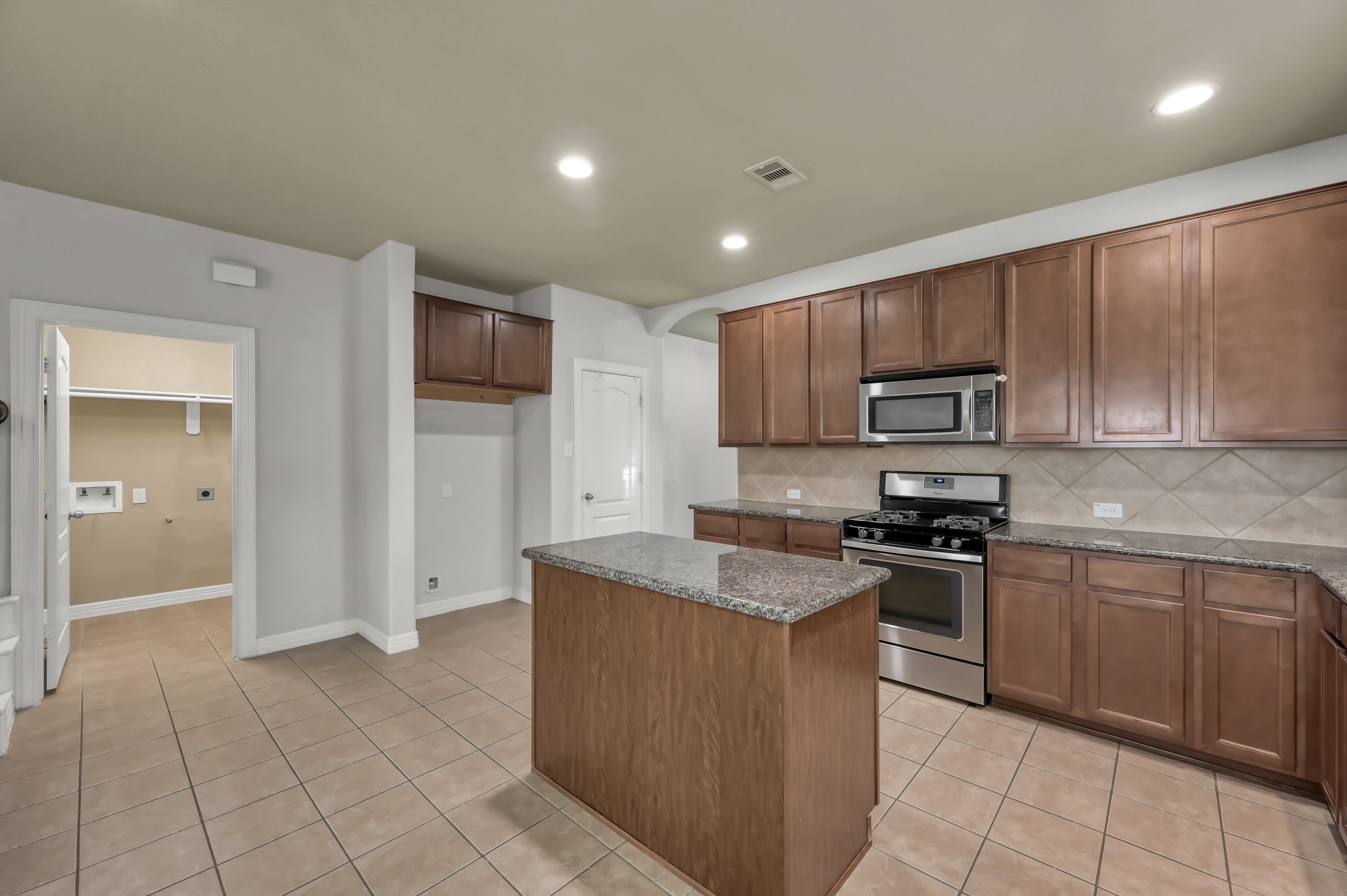 24407 Split Rock Falls Property Photo 6