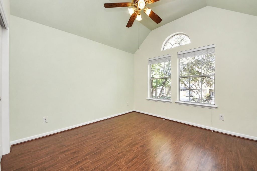 12815 Dadebrook Court Property Photo 15