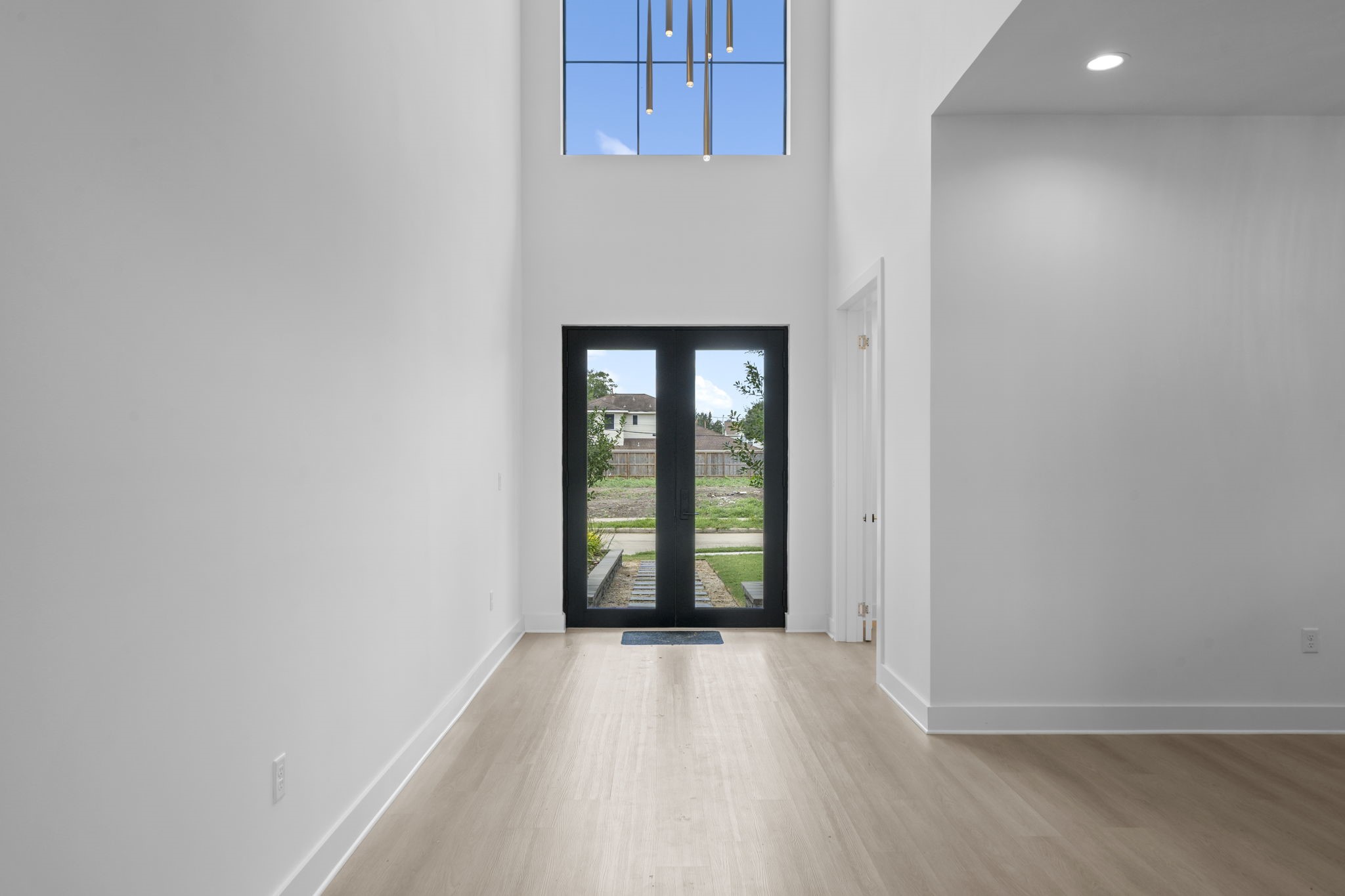 5513 Pagewood Lane Property Photo 7