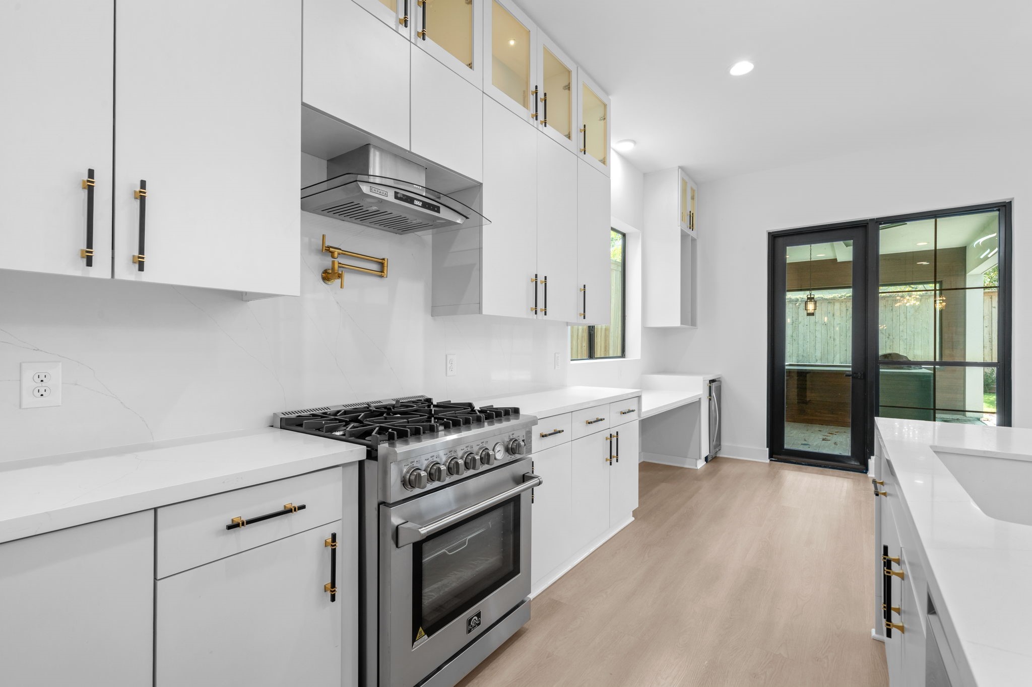 5513 Pagewood Lane Property Photo 15