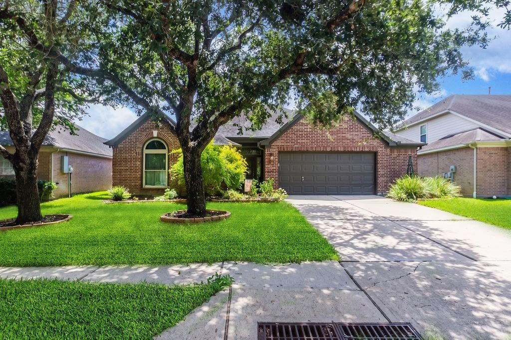2306 Coleridge Court Property Photo 1