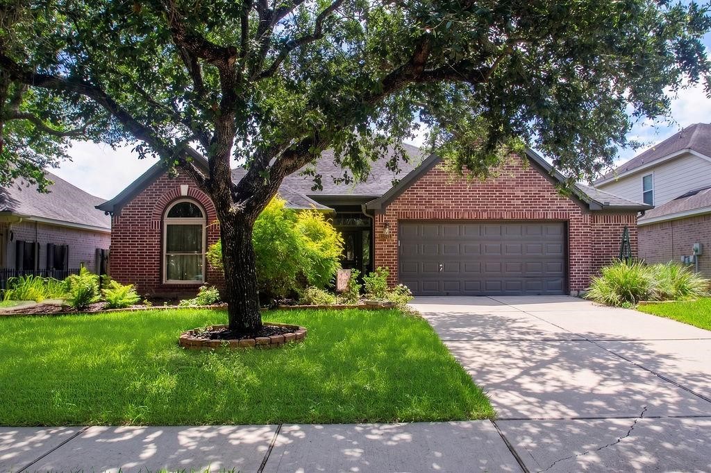 2306 Coleridge Court Property Photo 2