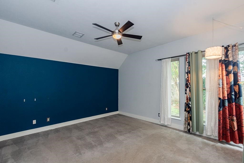2306 Coleridge Court Property Photo 20