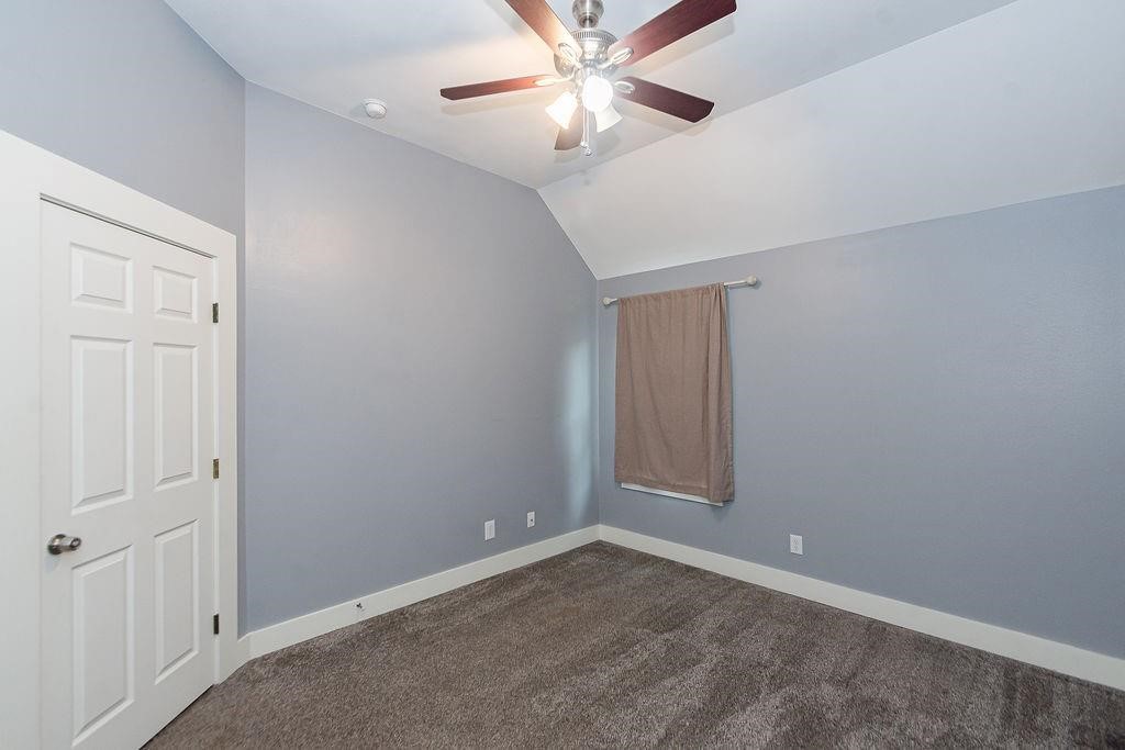 2306 Coleridge Court Property Photo 31