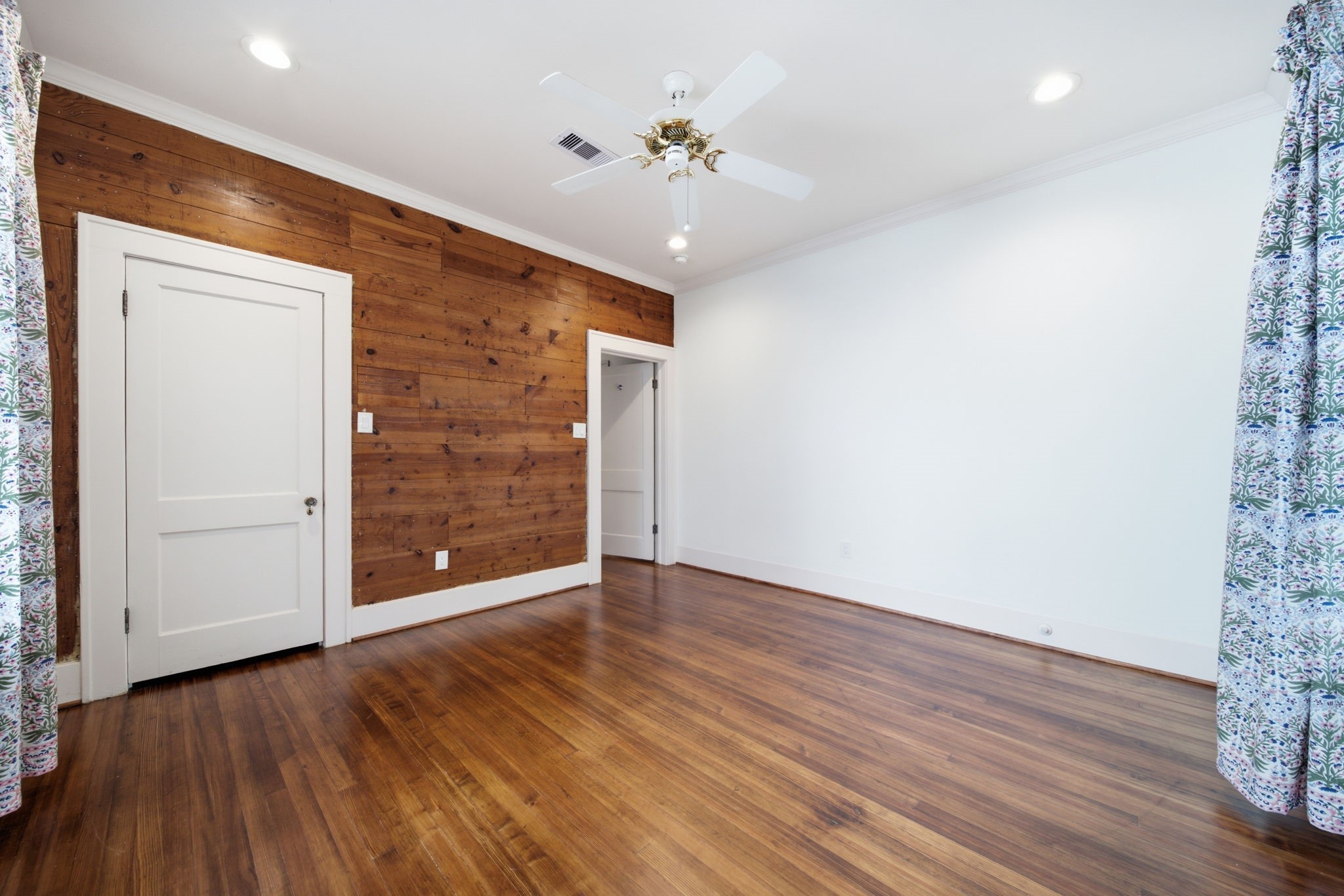 730 Bayland Avenue Property Photo 10