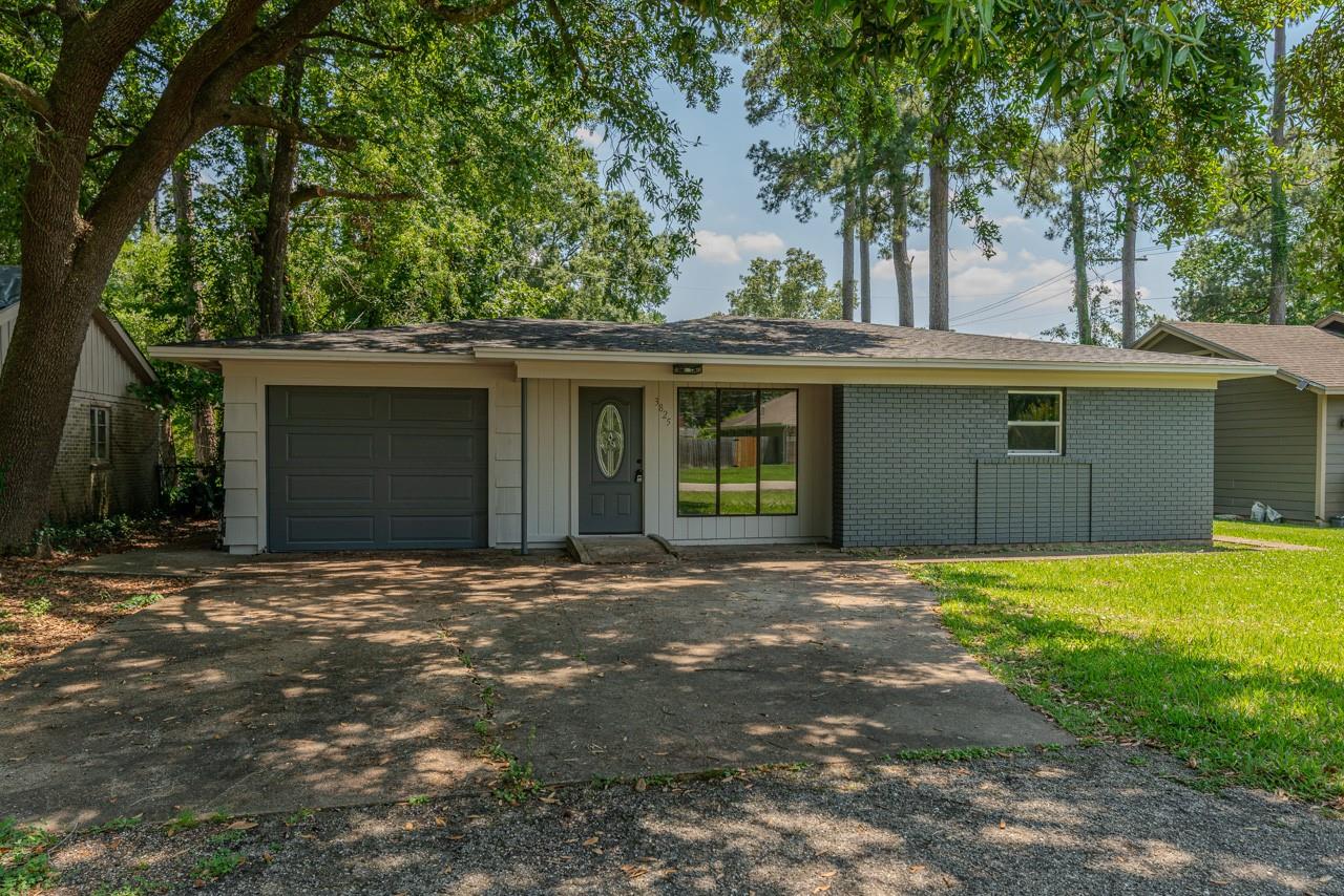 3825 Buckingham Row, Beaumont Tx 77706 Property Photo 1