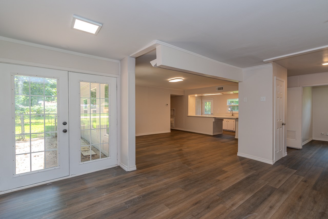 3825 Buckingham Row Property Photo 4