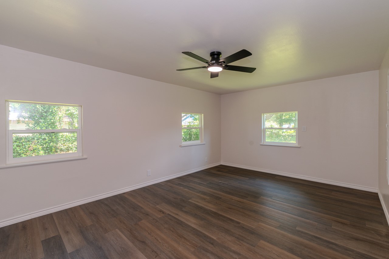 3825 Buckingham Row Property Photo 18