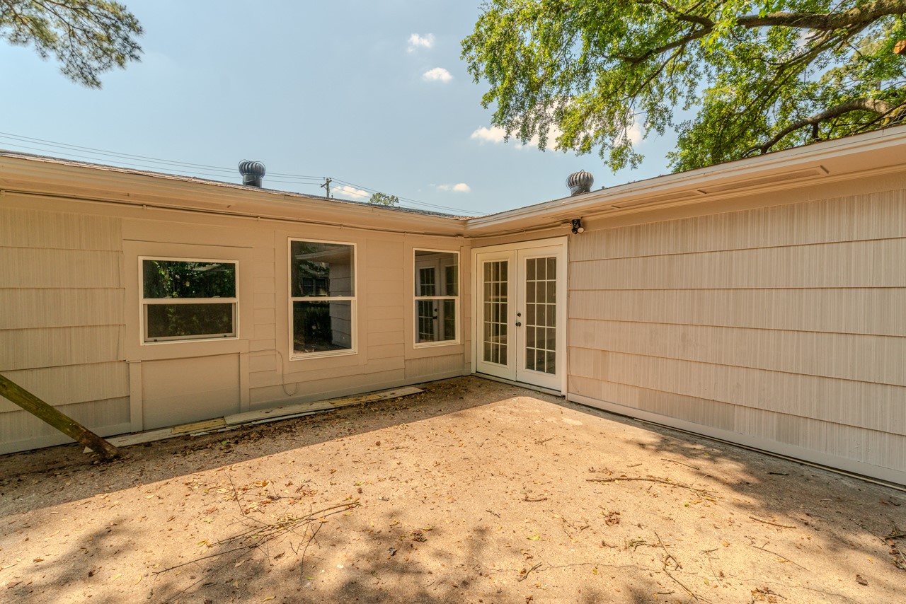 3825 Buckingham Row Property Photo 25